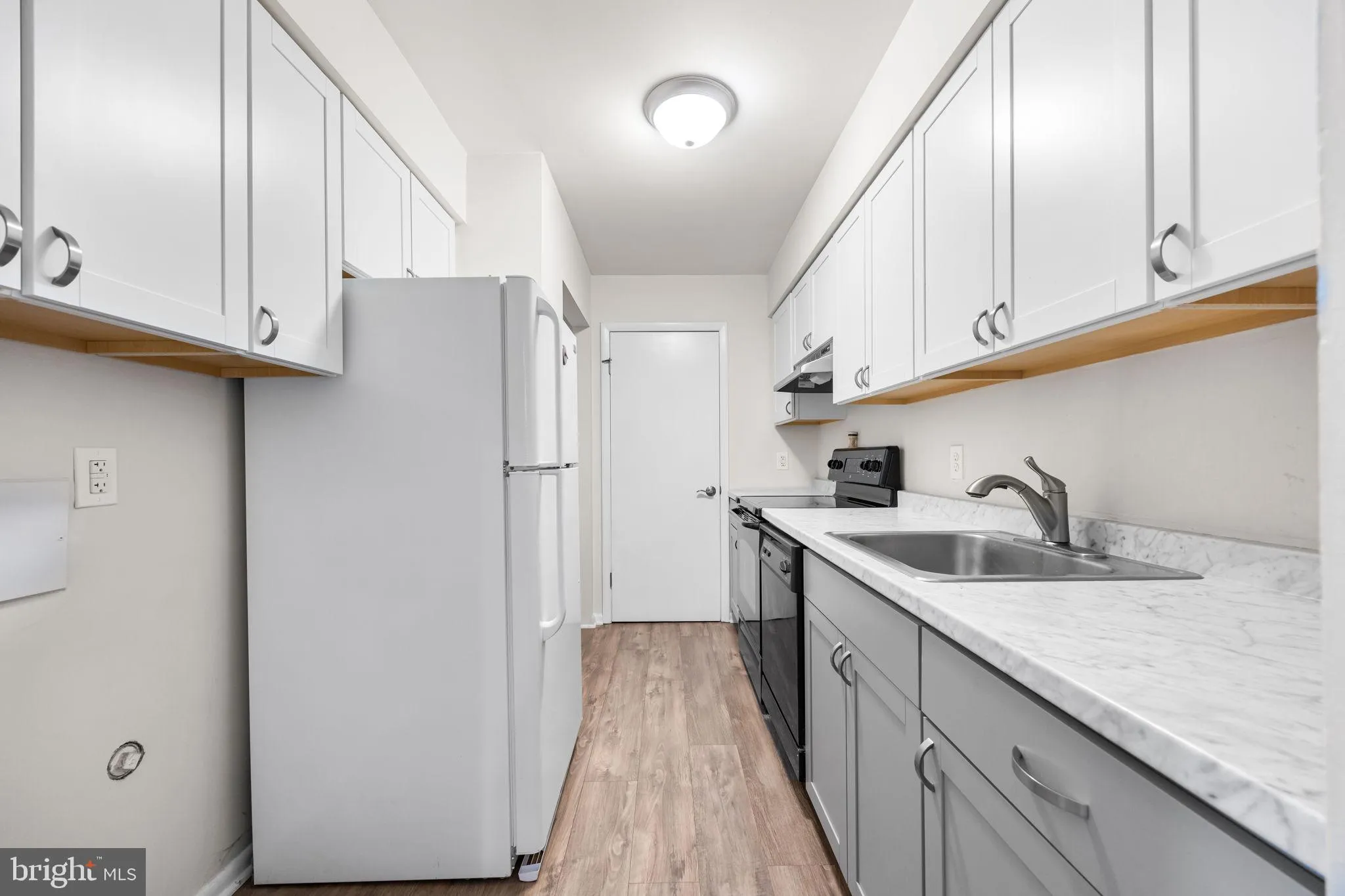 Mays Landing, New Jersey 08330, United States, 1 Bedroom Bedrooms, ,1 BathroomBathrooms,Residential,Pending,111217