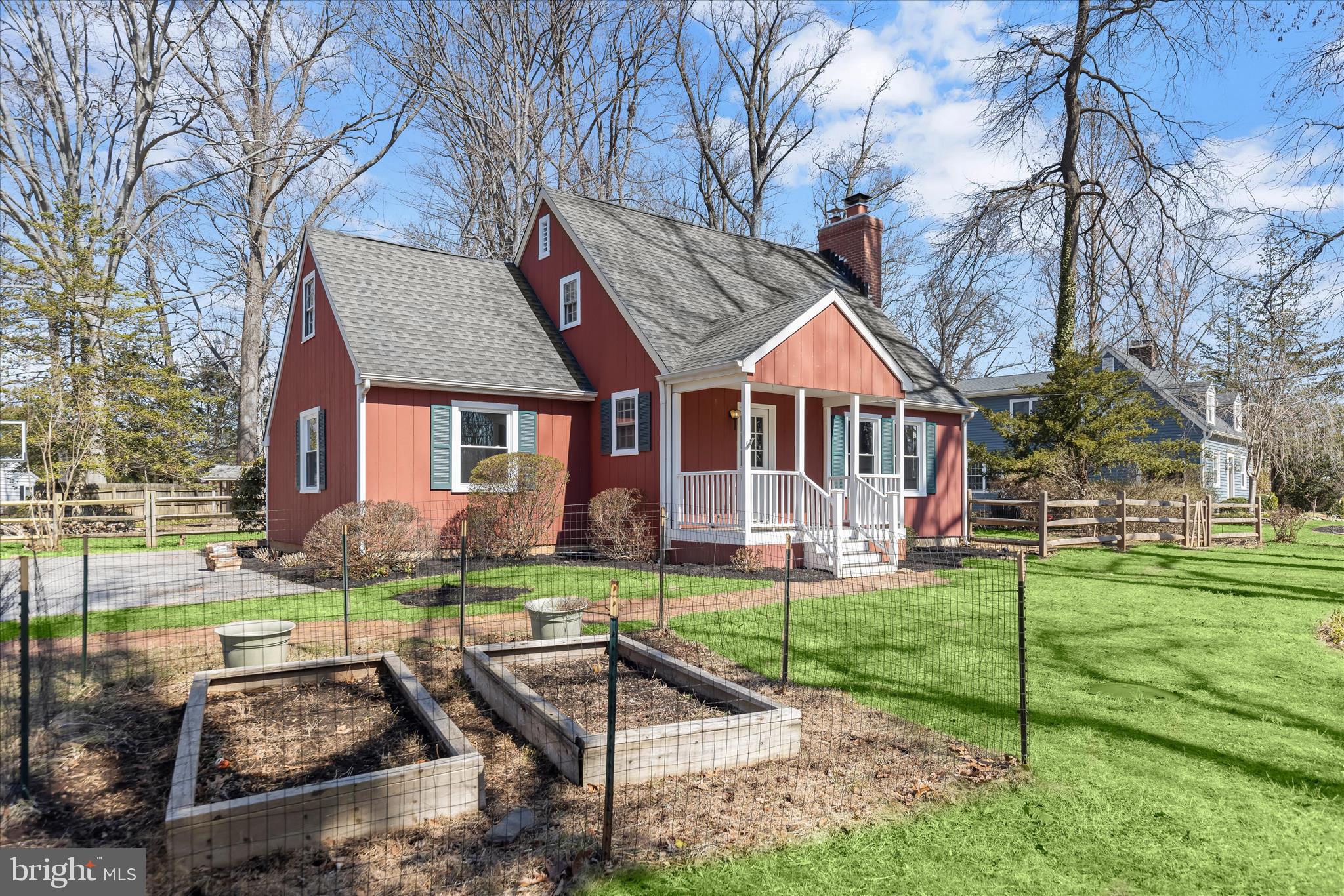 TOWSON - Residential