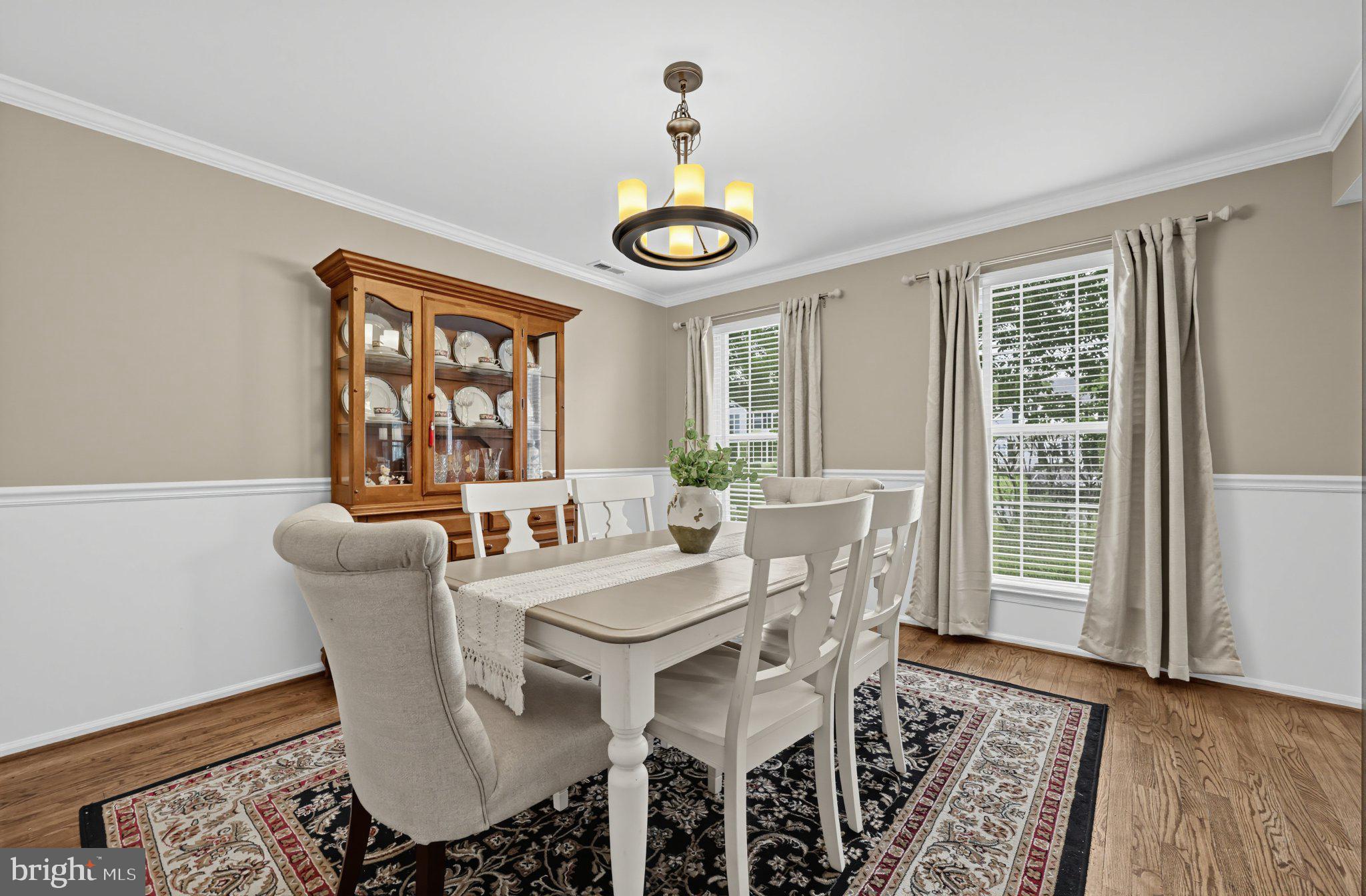 554 HERITAGE OAK DRIVE