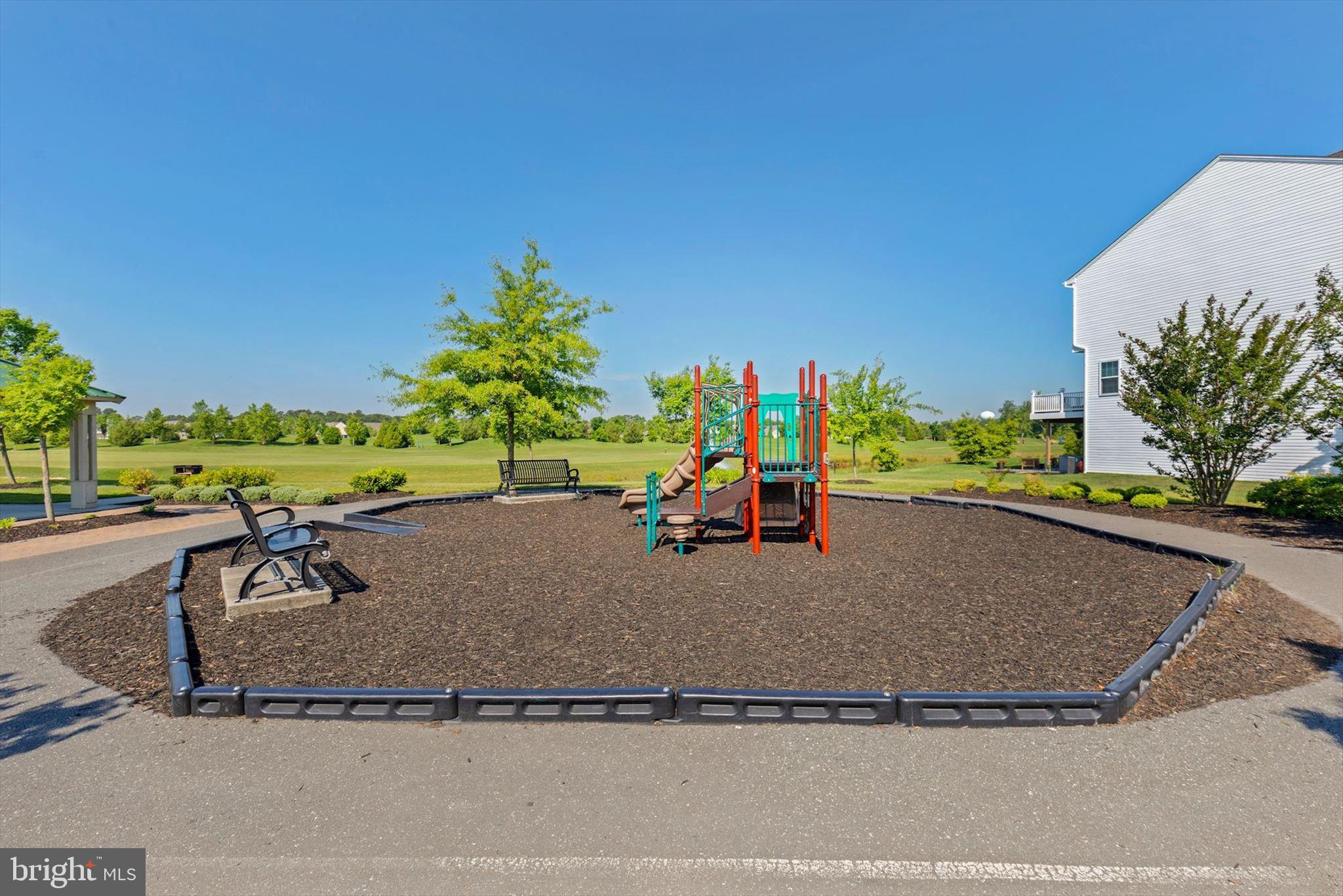 PLANTATION LAKES - Residential