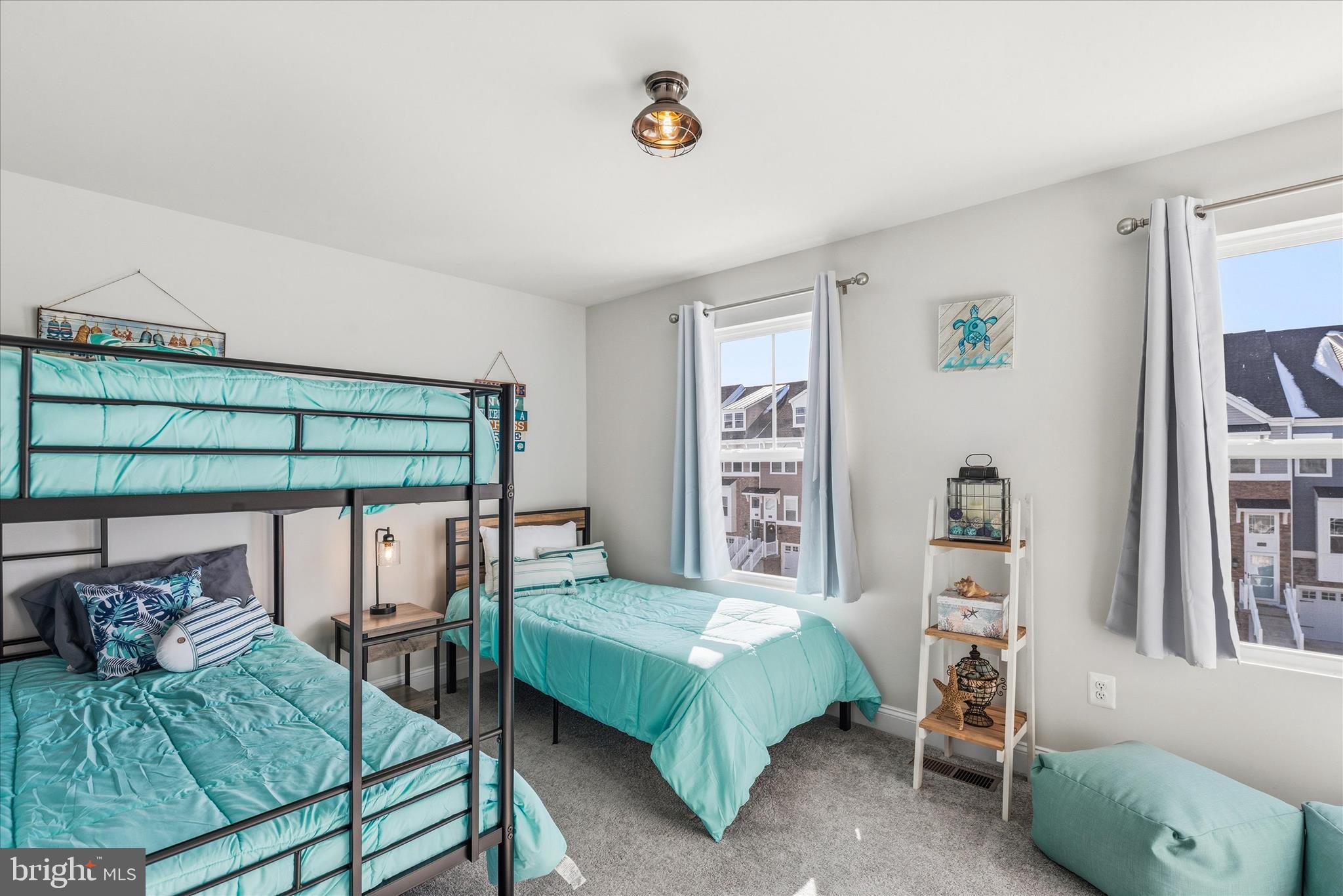 PLANTATION LAKES - Residential