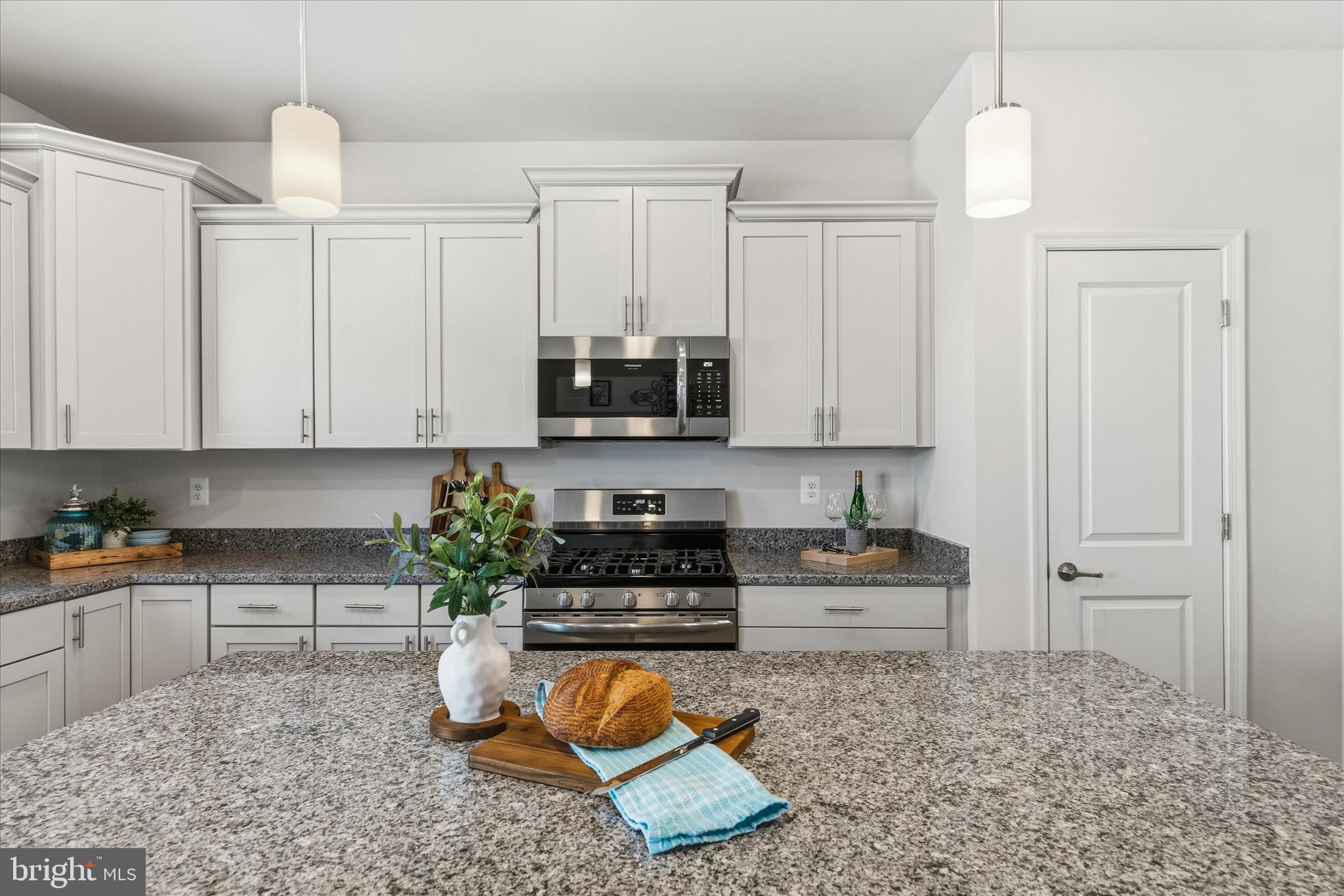 PLANTATION LAKES - Residential