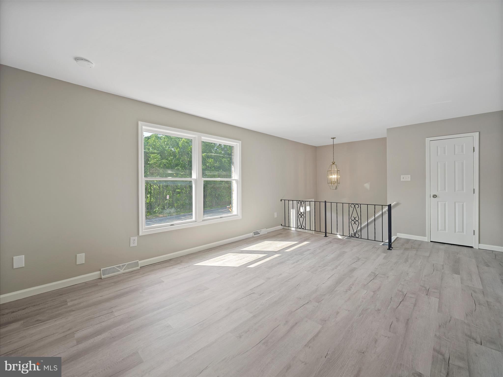 CHAMBERSBURG - Residential