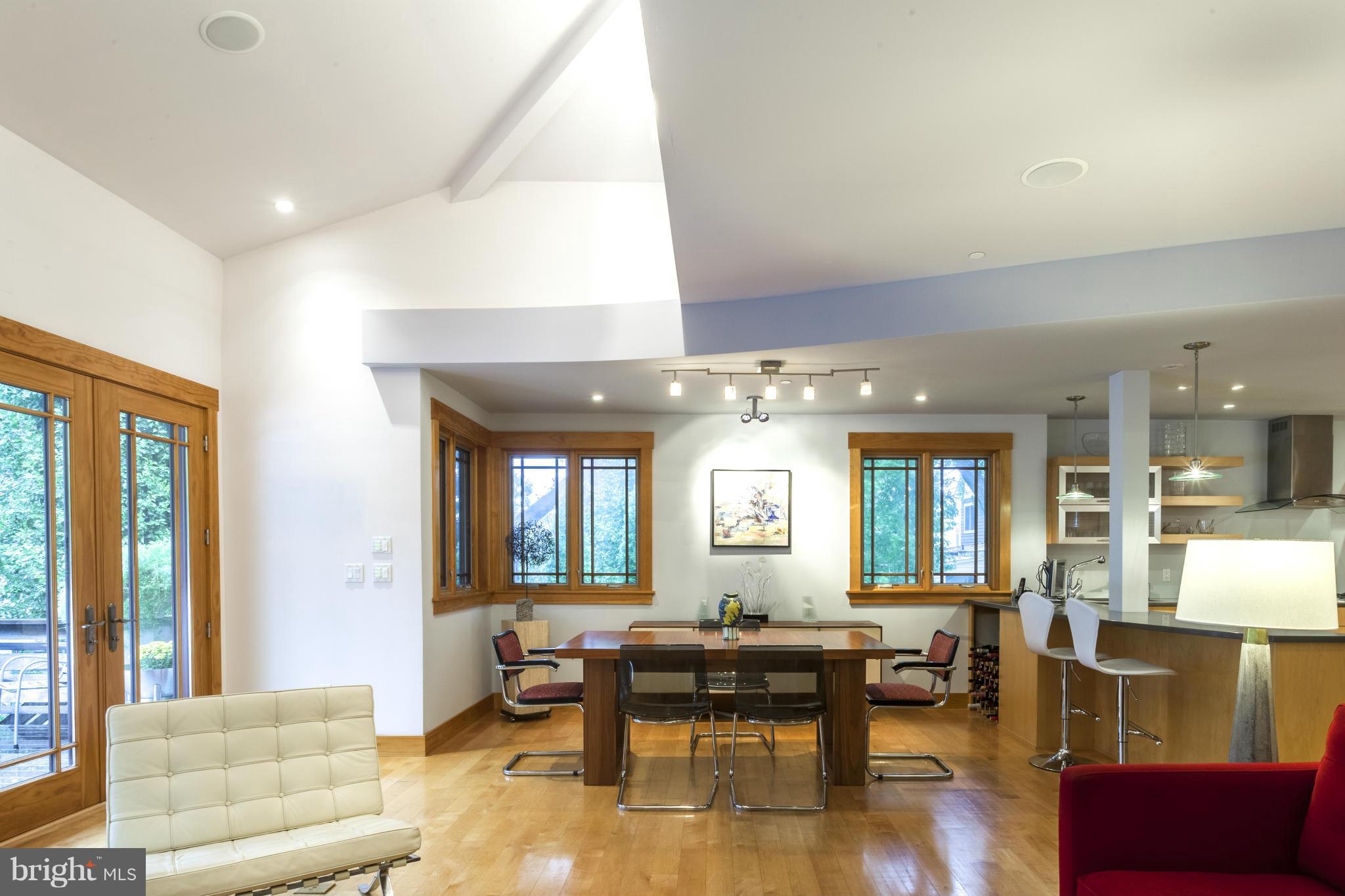 EASTPORT - Residential