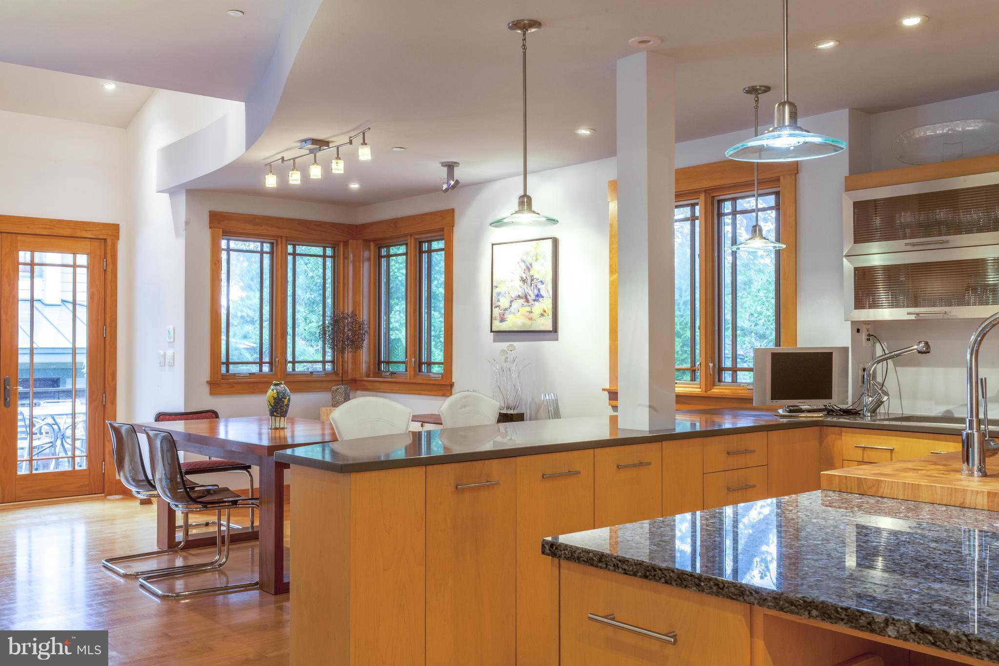 EASTPORT - Residential