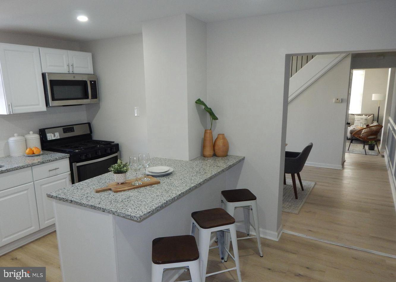 242 RIVERVIEW AVENUE