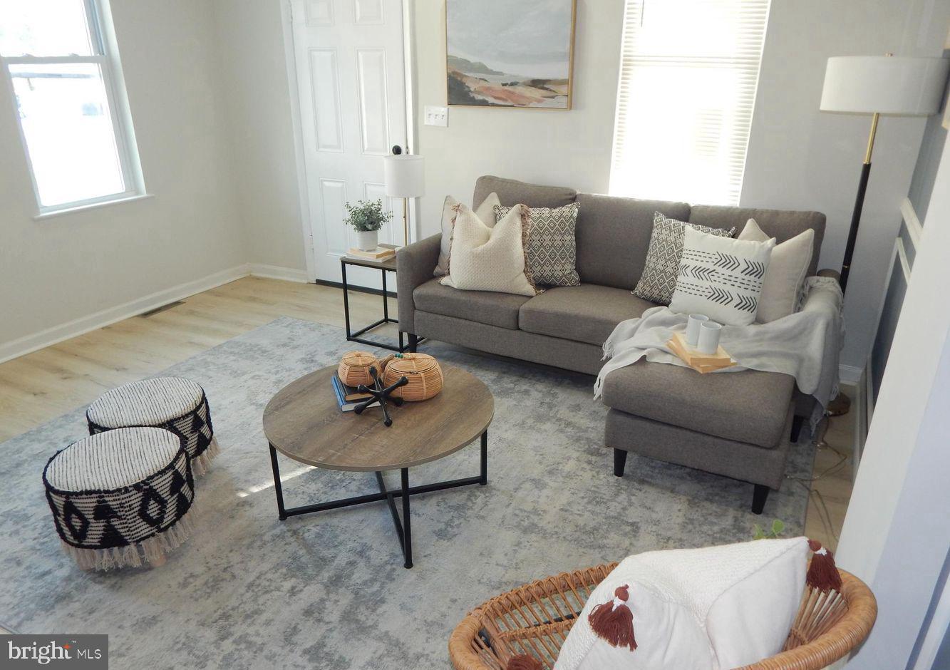 242 RIVERVIEW AVENUE