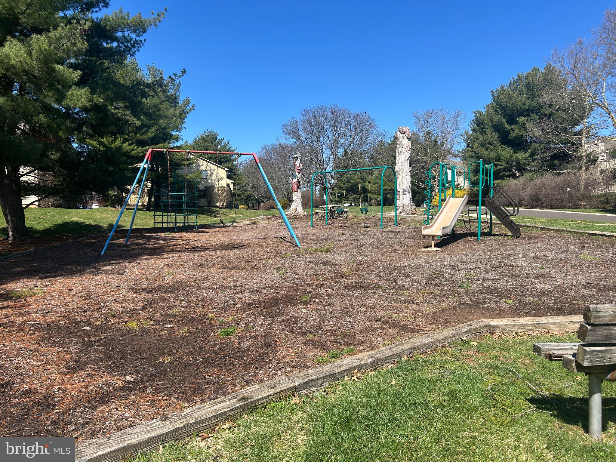 WOOD HOLLOW - Residential