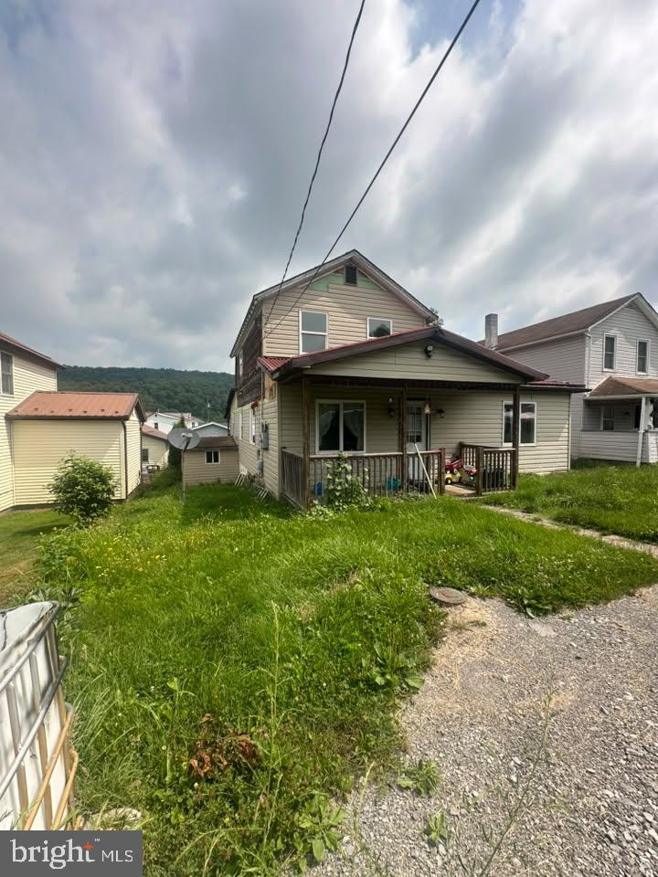 15 ASH STREET