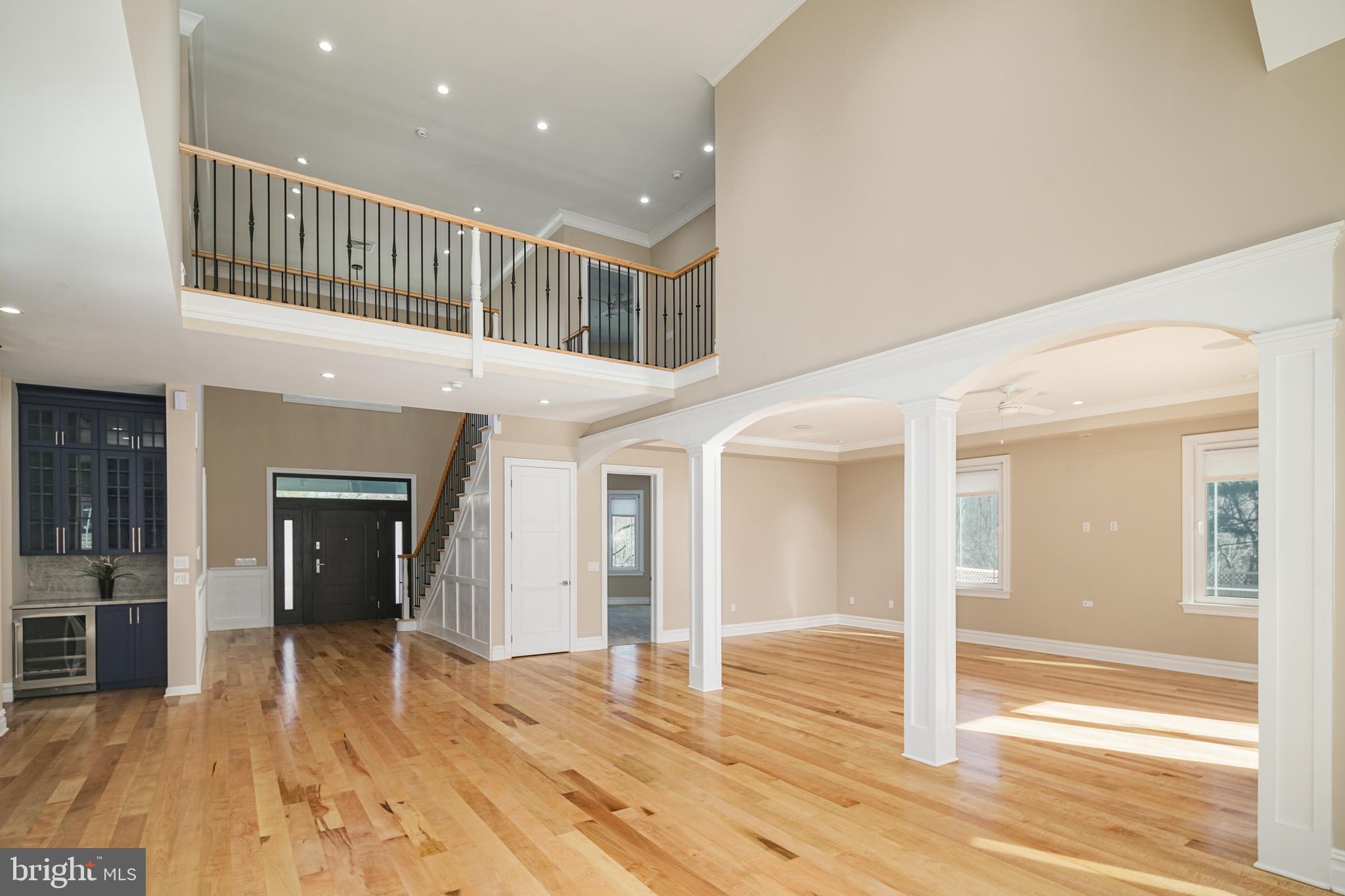 GLADWYNE - Residential