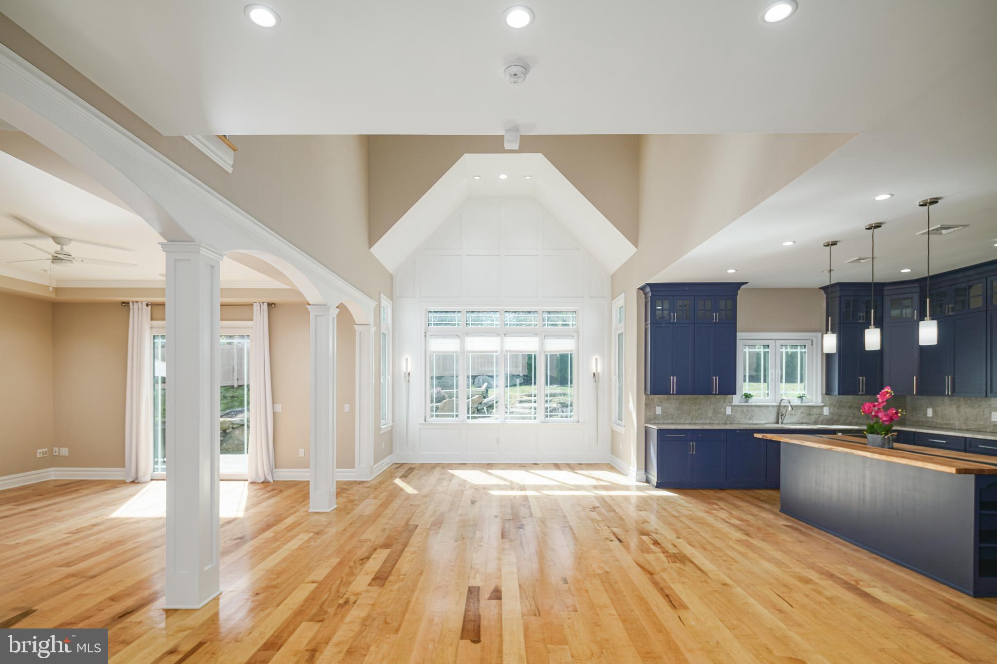 GLADWYNE - Residential