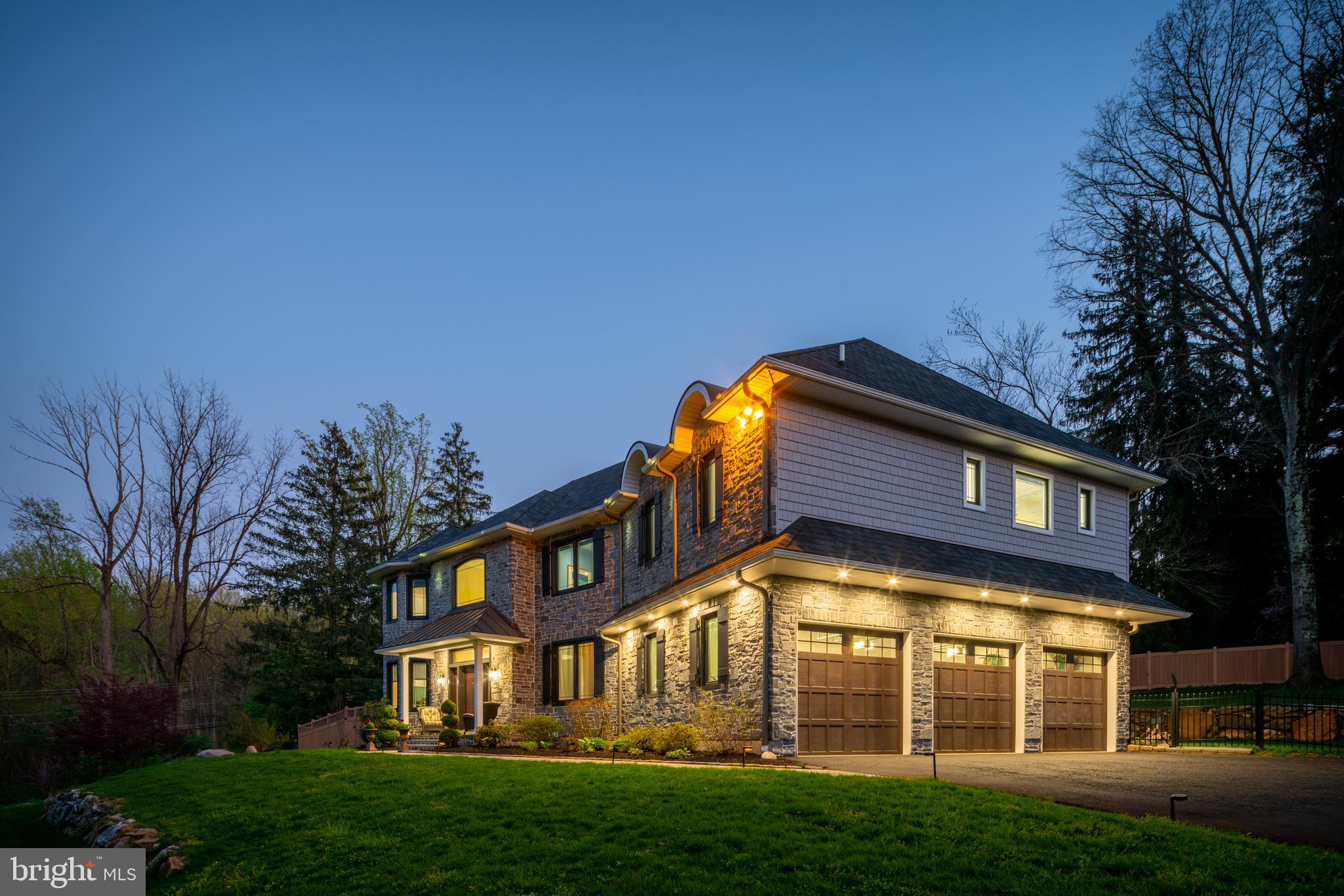 GLADWYNE - Residential