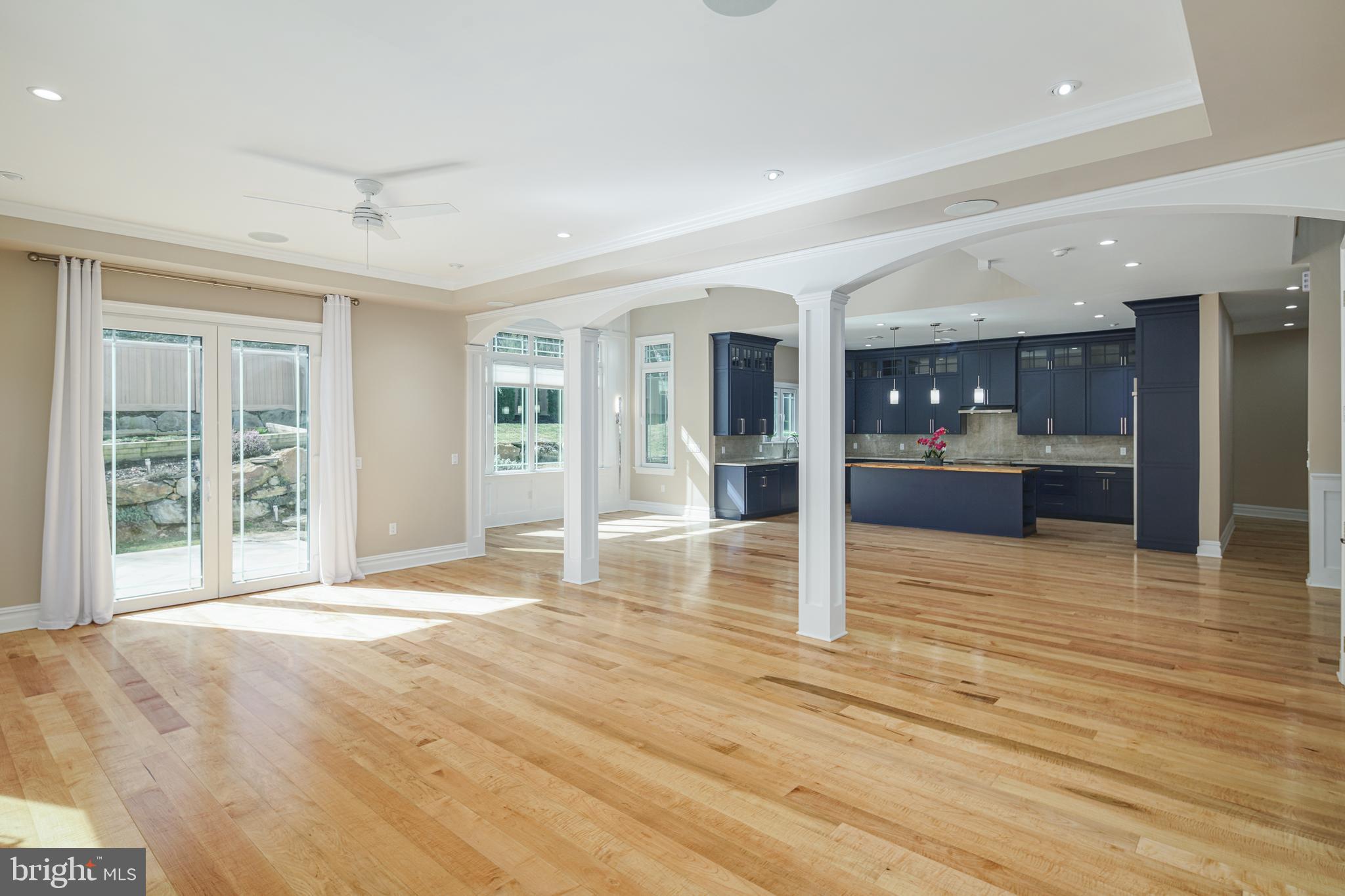 GLADWYNE - Residential