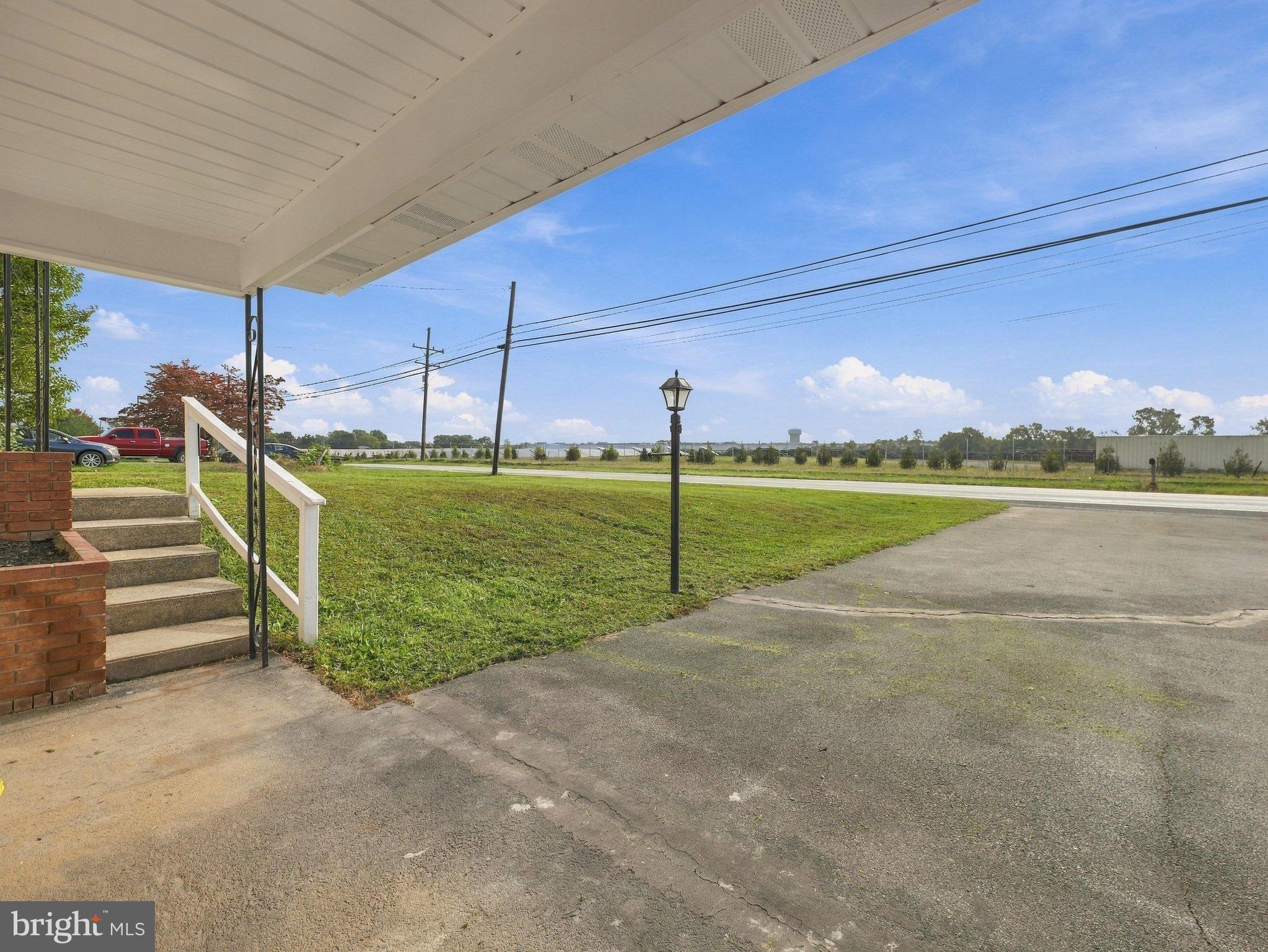 12121 WILLIAMSPORT PIKE