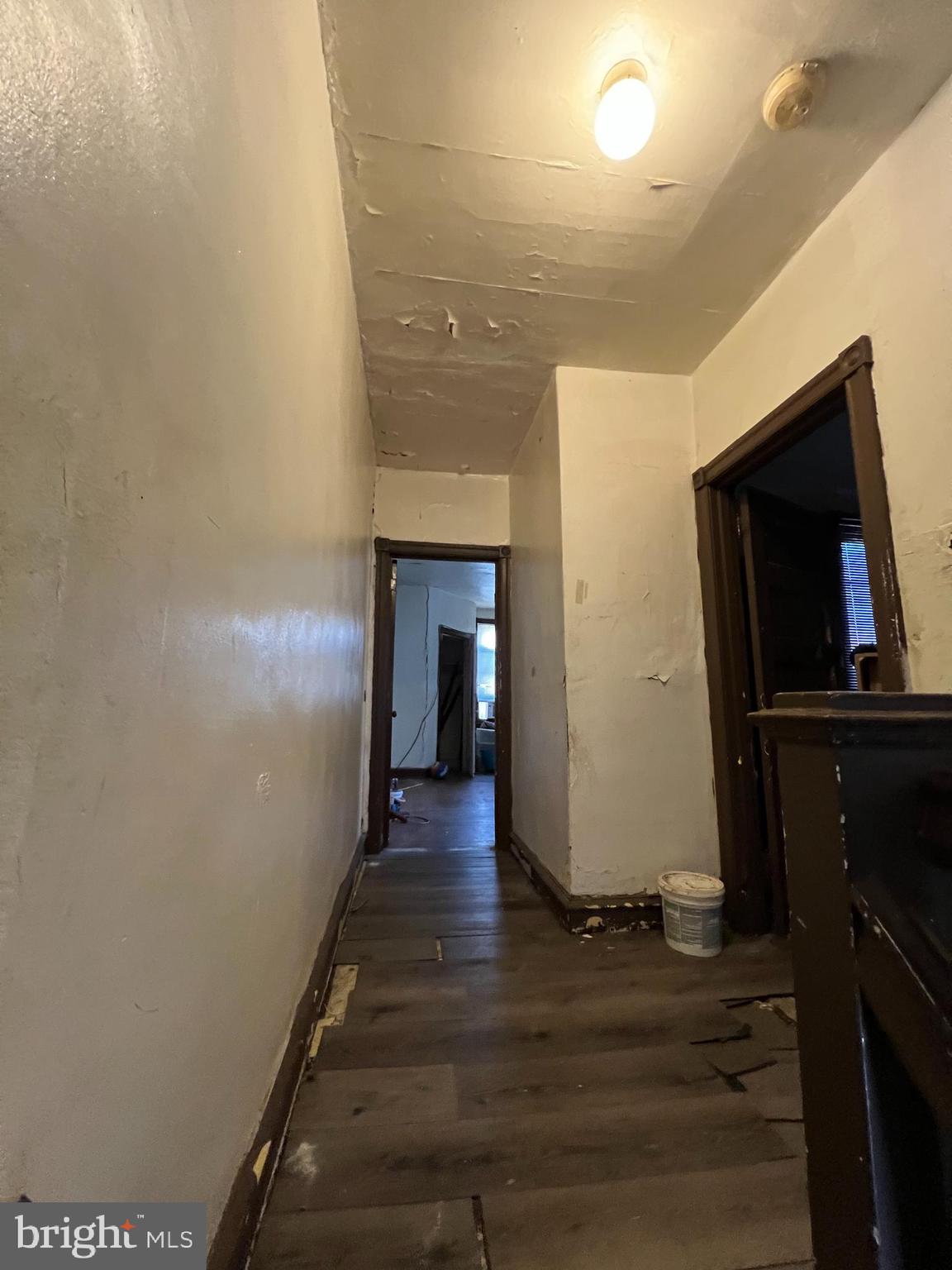 COBBS CREEK - Residential