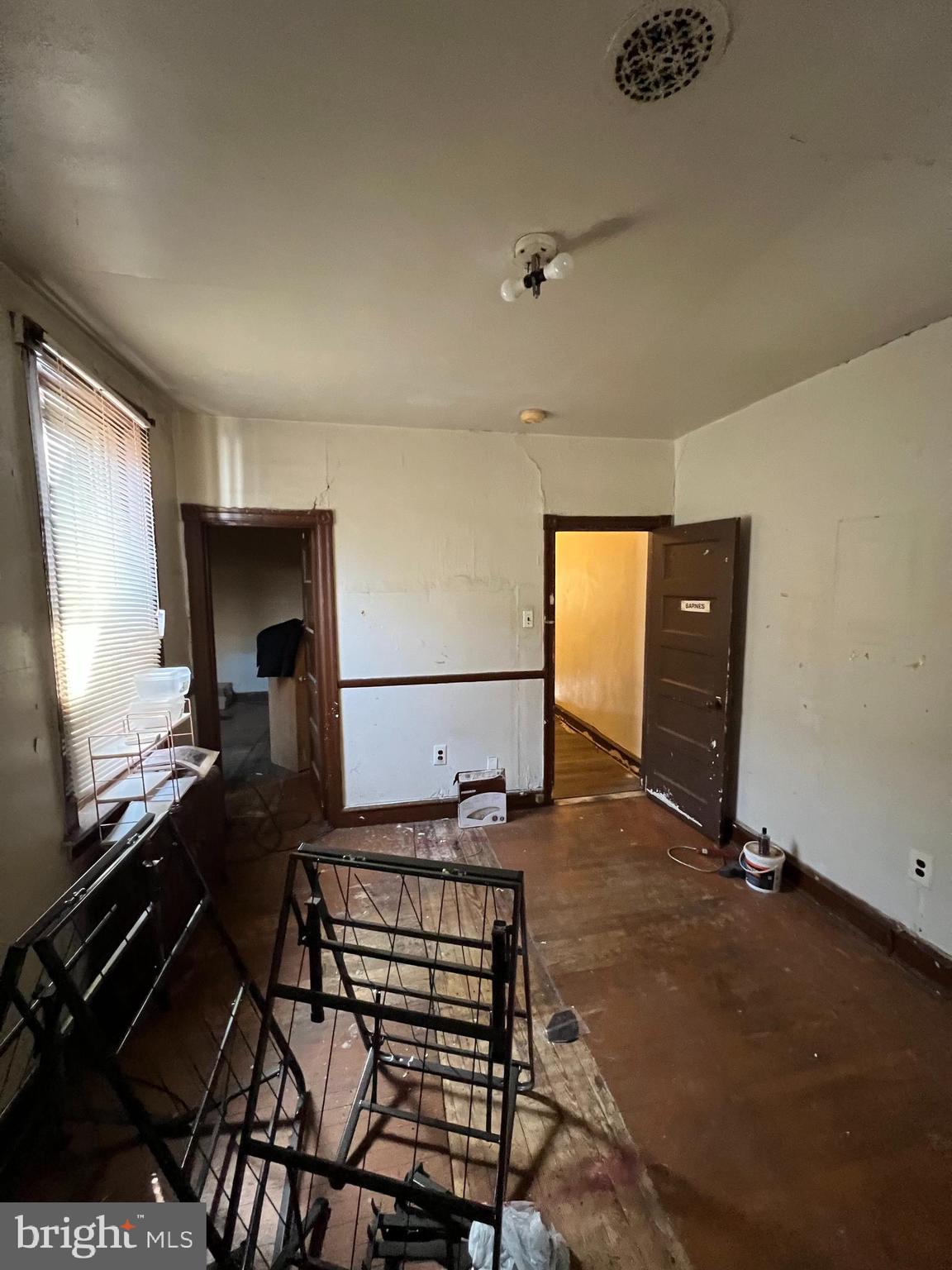 COBBS CREEK - Residential