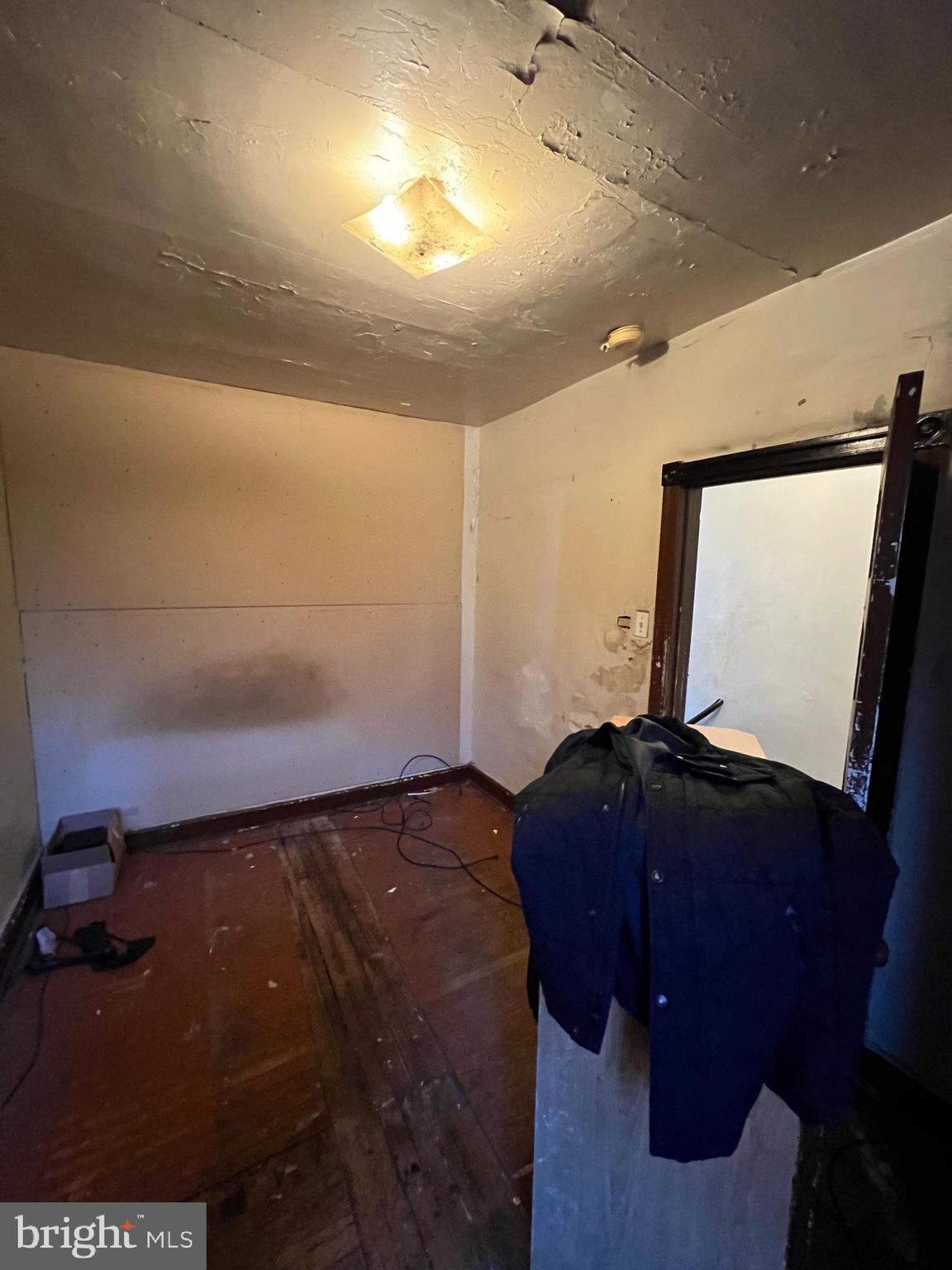 COBBS CREEK - Residential