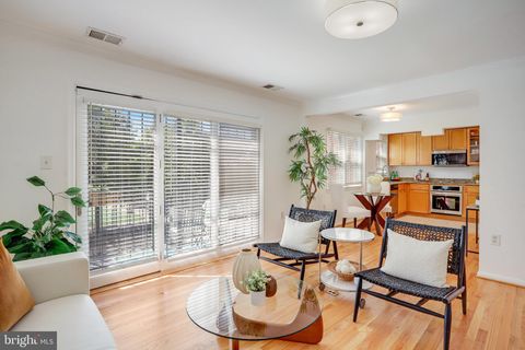 1616 Q STREET NW 14 WASHINGTON DC 20009