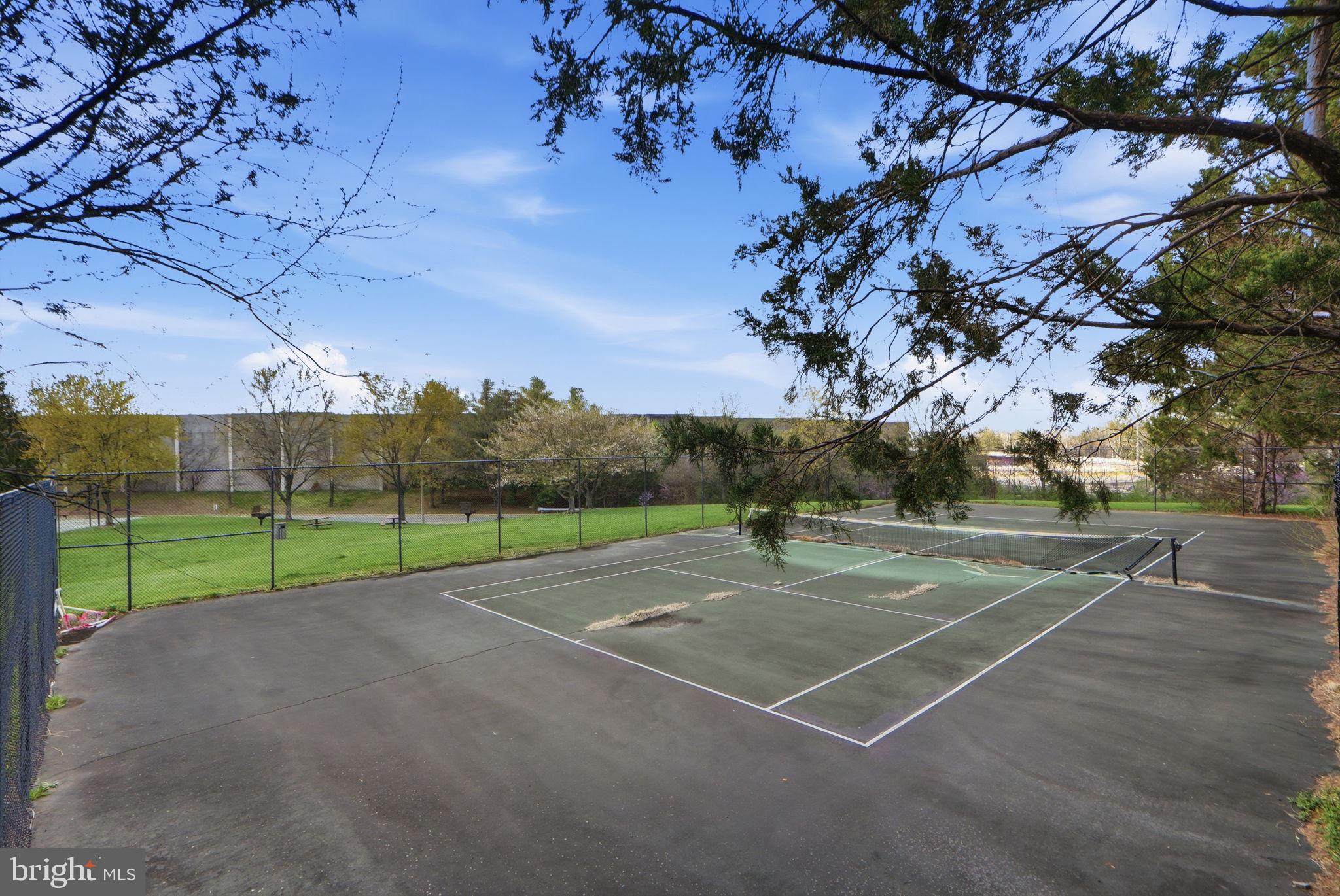 WILLOUGHBYS RIDGE - Residential