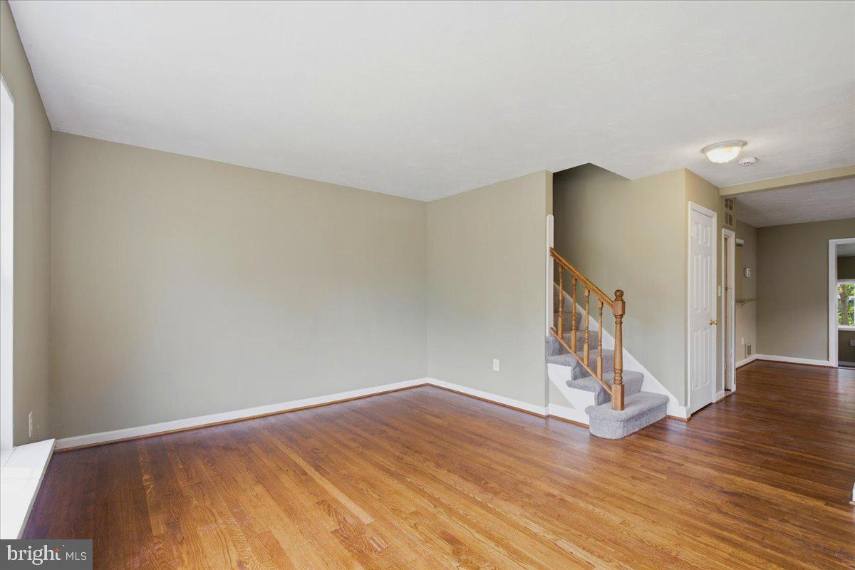 7632 W PARK DRIVE