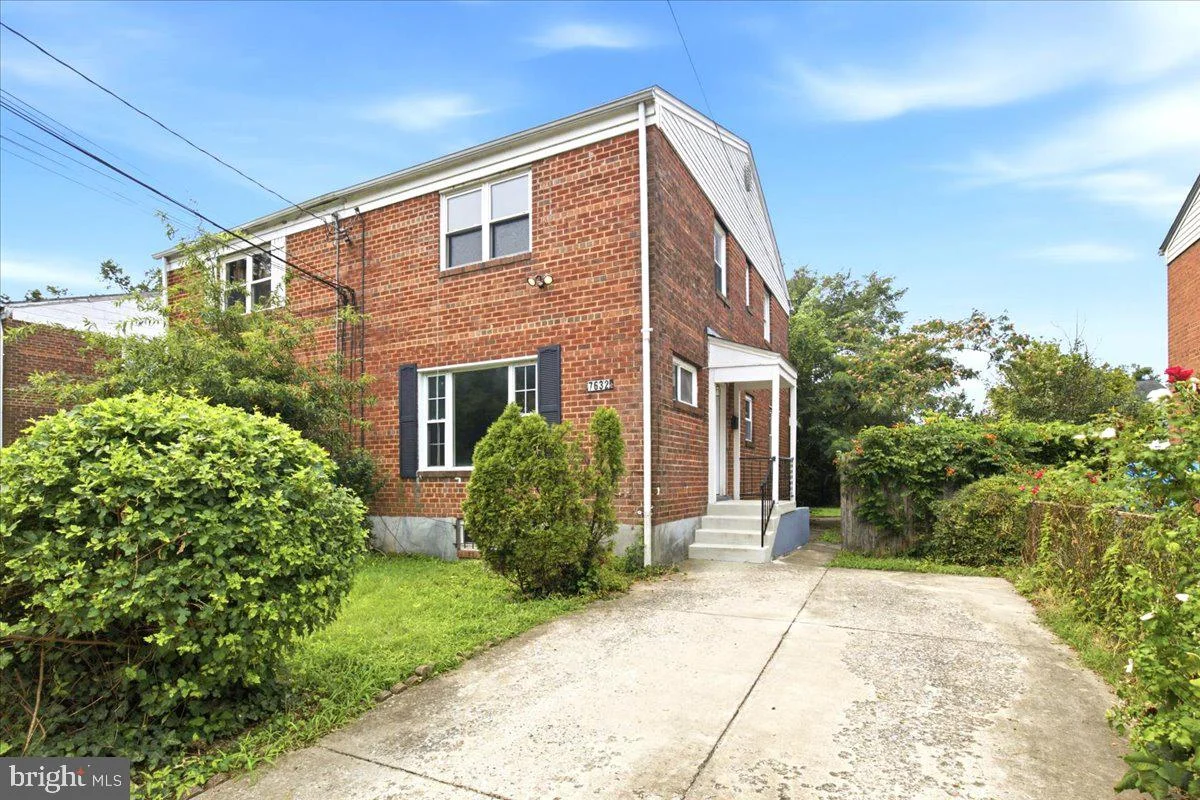 7632 W Park Drive, Hyattsville, MD, 20783