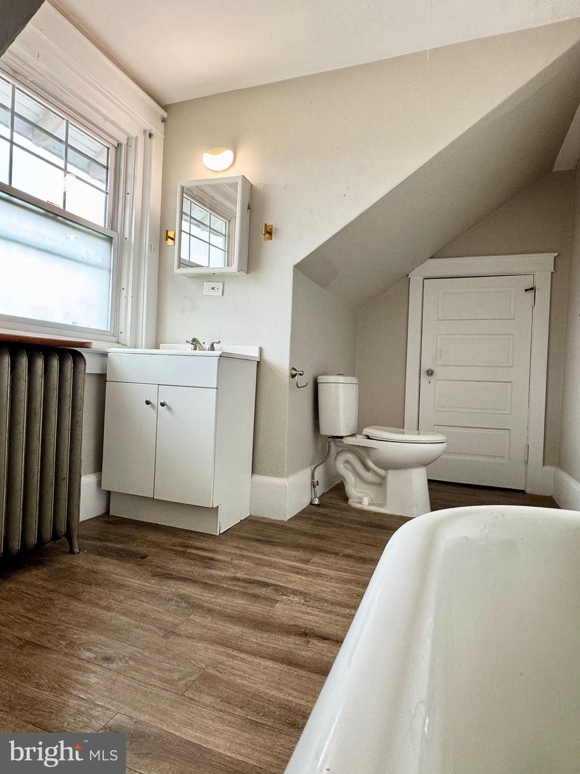 420 HEULINGS AVENUE 3RD FL