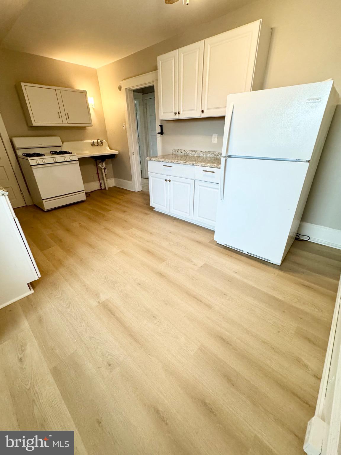 420 HEULINGS AVENUE 3RD FL