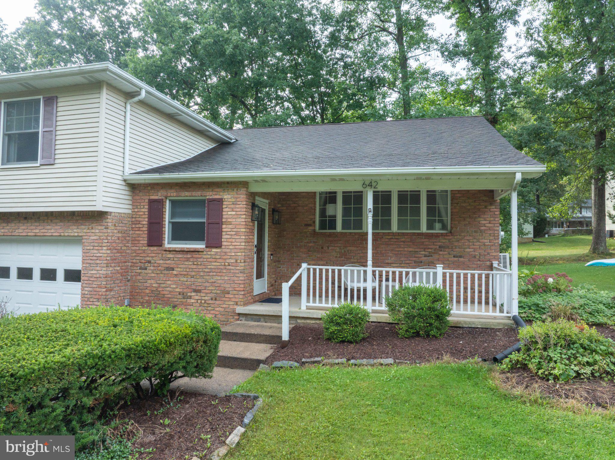 642 STONELEDGE ROAD