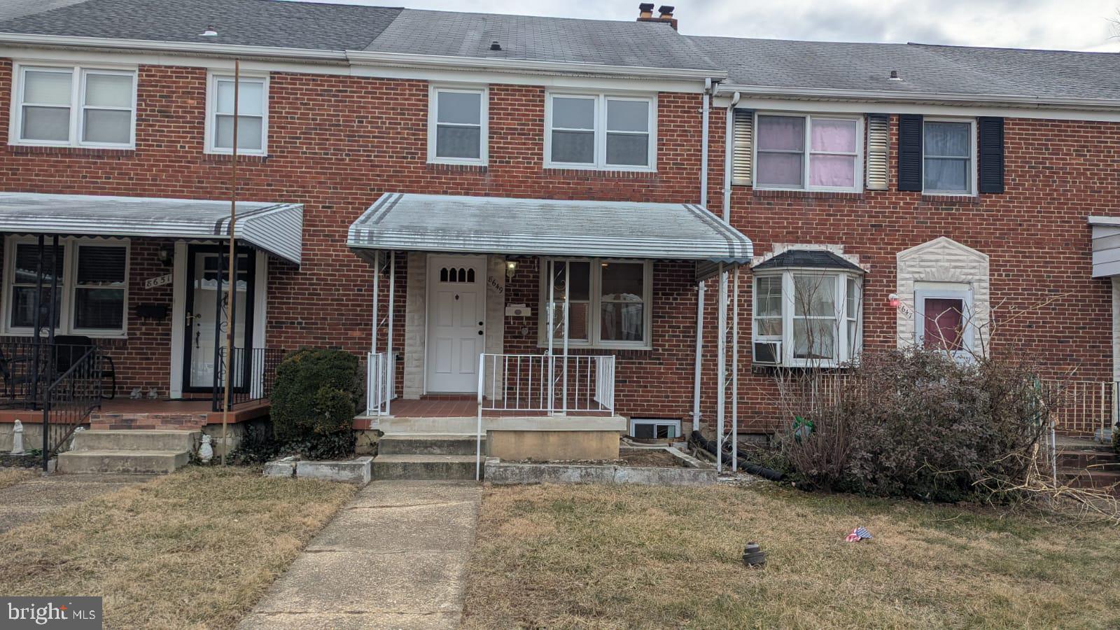 OAKLEIGH - Residential Lease