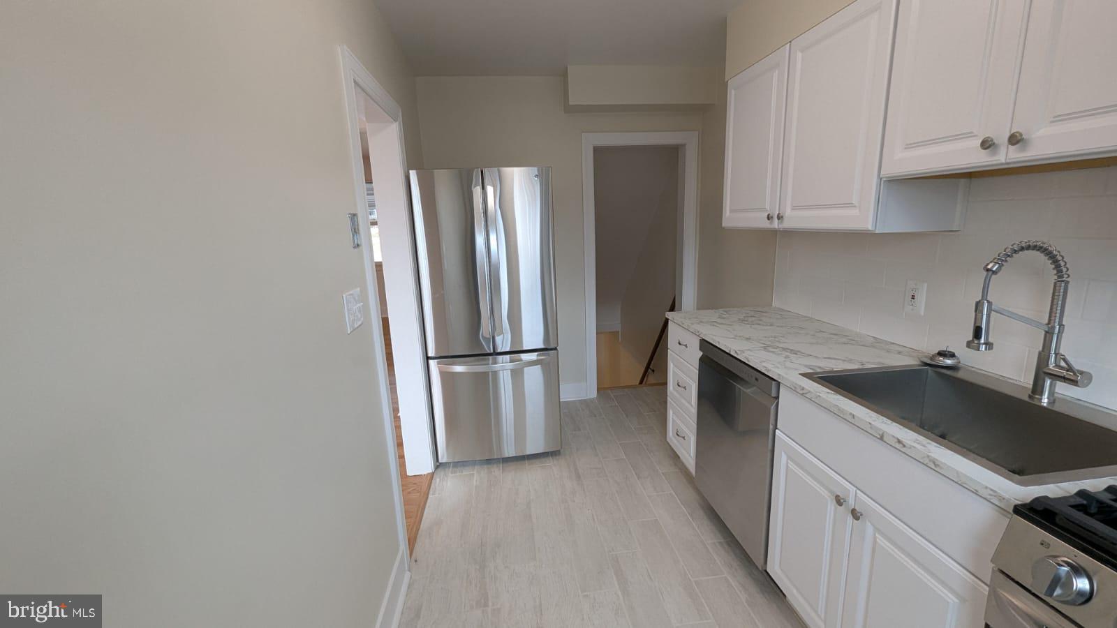 OAKLEIGH - Residential Lease