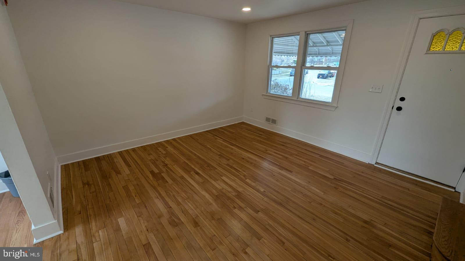 OAKLEIGH - Residential Lease