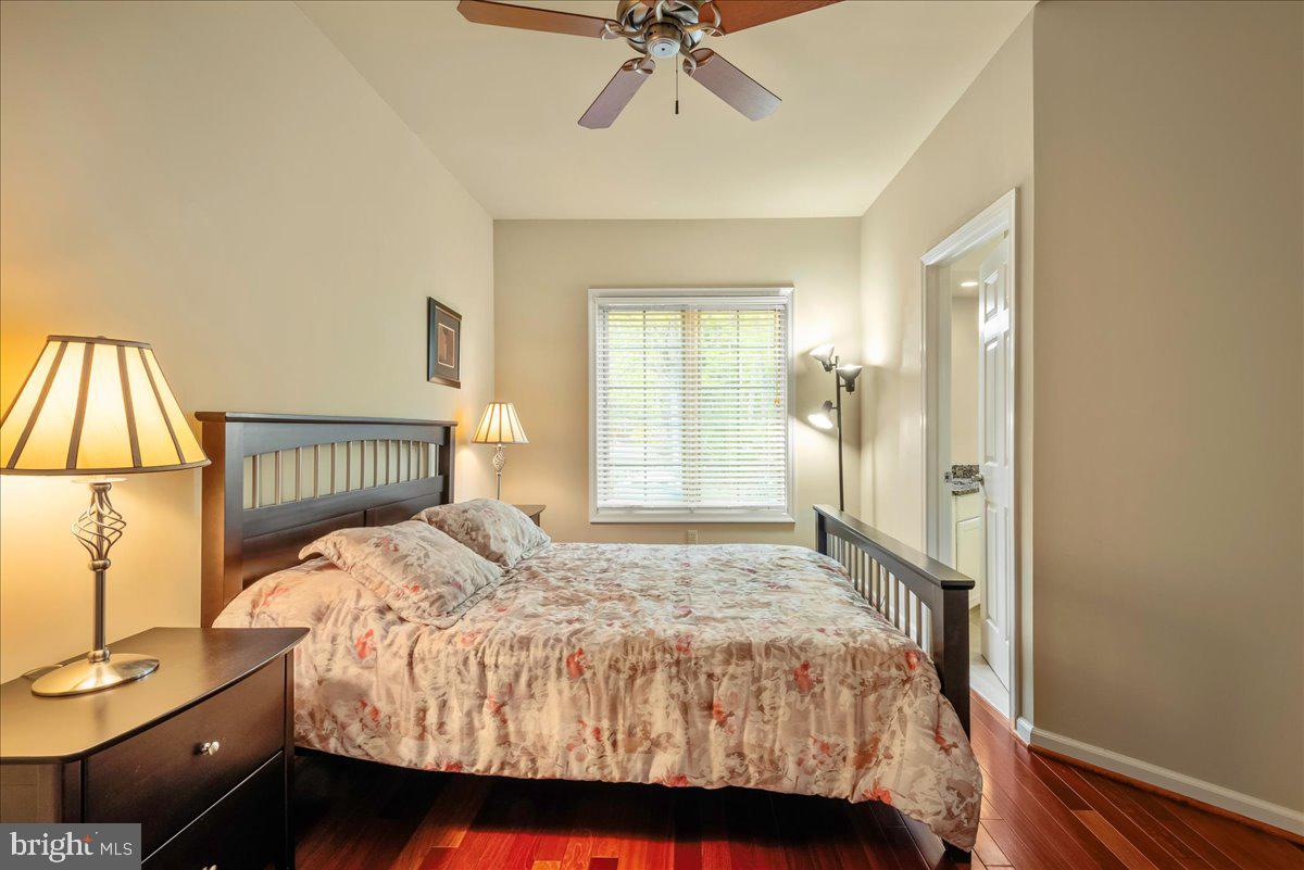 LAURELWOODS - Residential