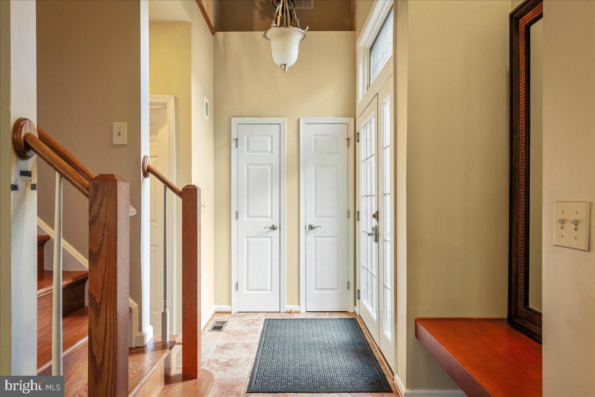 LAURELWOODS - Residential