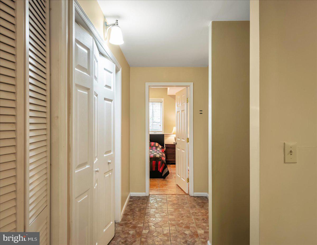 LAURELWOODS - Residential