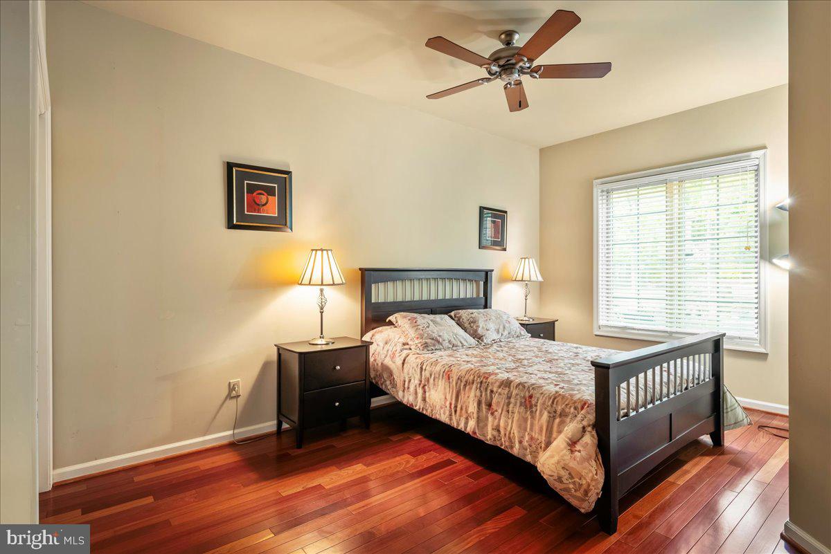 LAURELWOODS - Residential