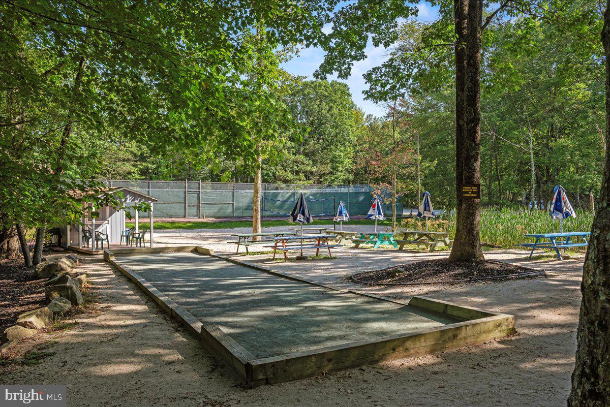 LAURELWOODS - Residential