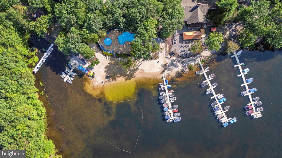 LAURELWOODS - Residential