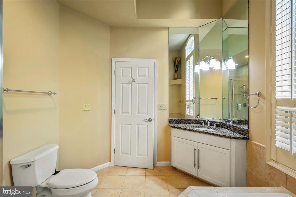 LAURELWOODS - Residential