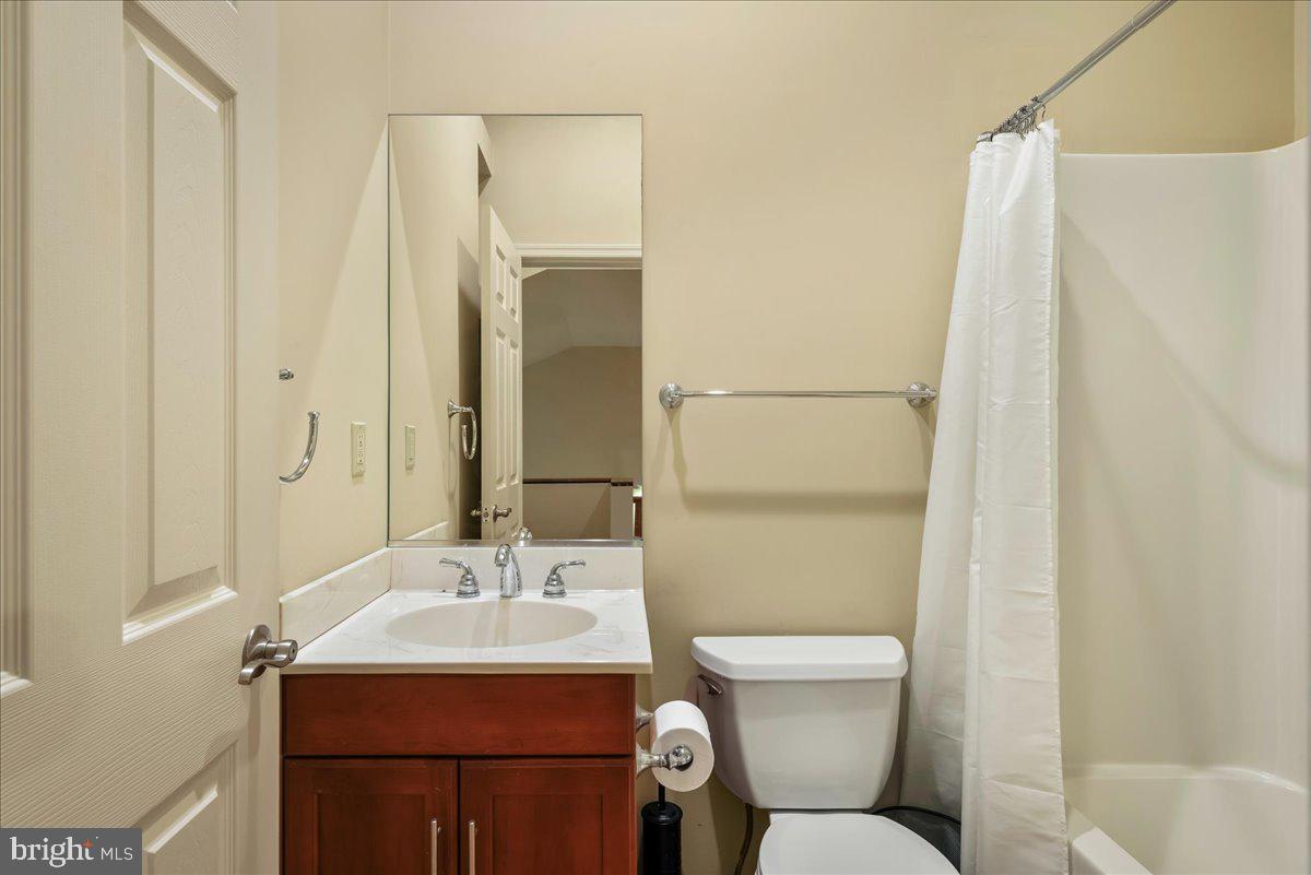 LAURELWOODS - Residential