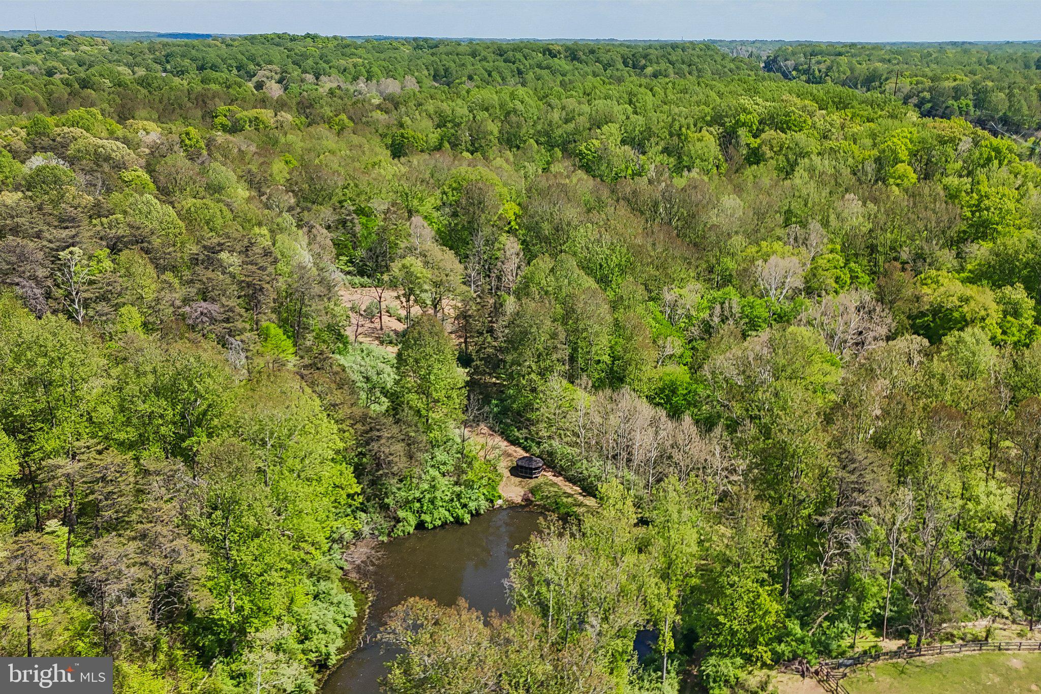 SOUTHERN KNOLL FARMS - Residential