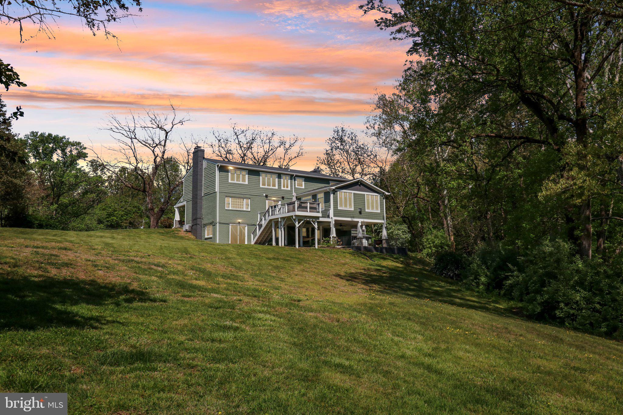 SOUTHERN KNOLL FARMS - Residential