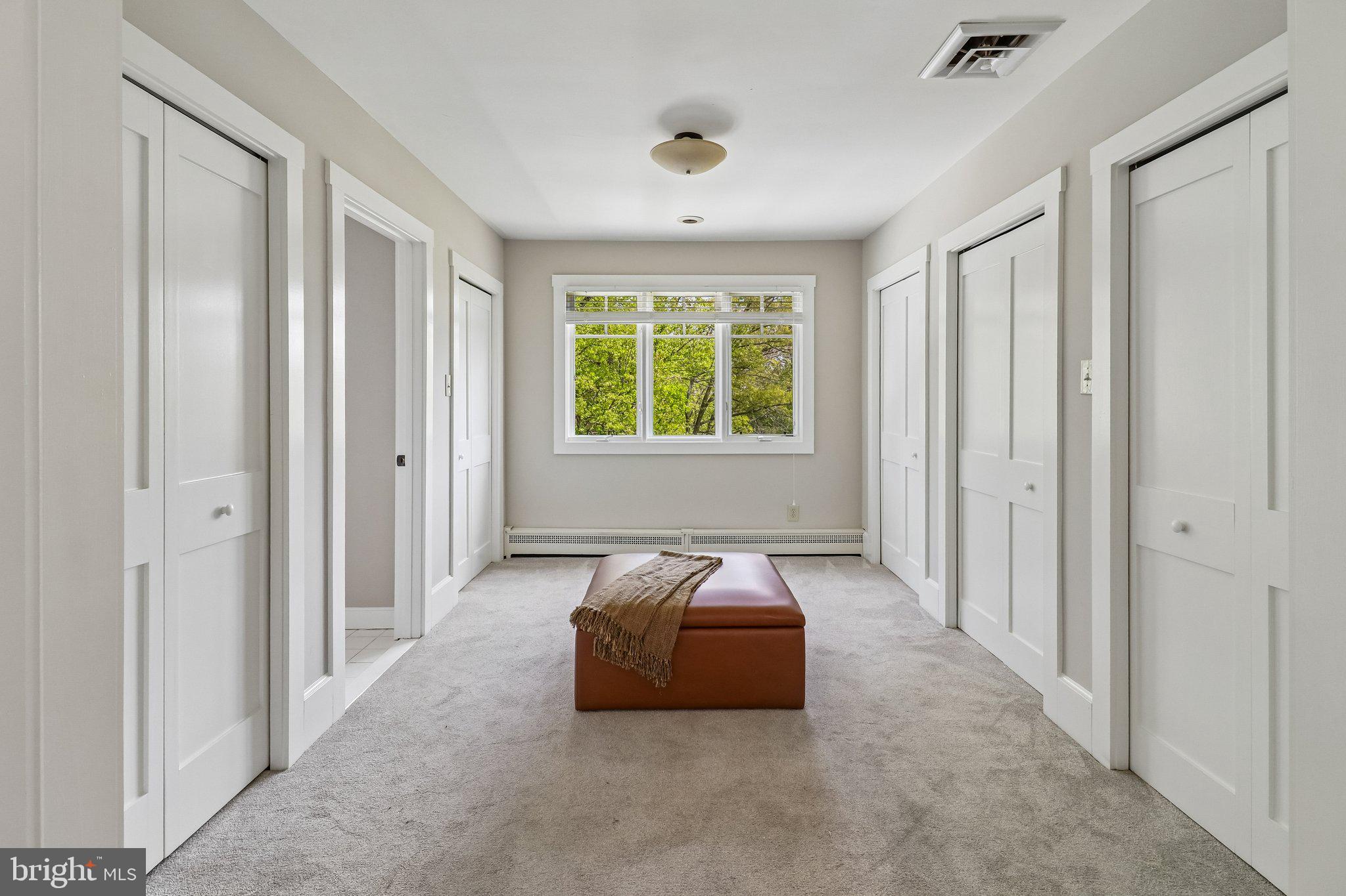 SOUTHERN KNOLL FARMS - Residential