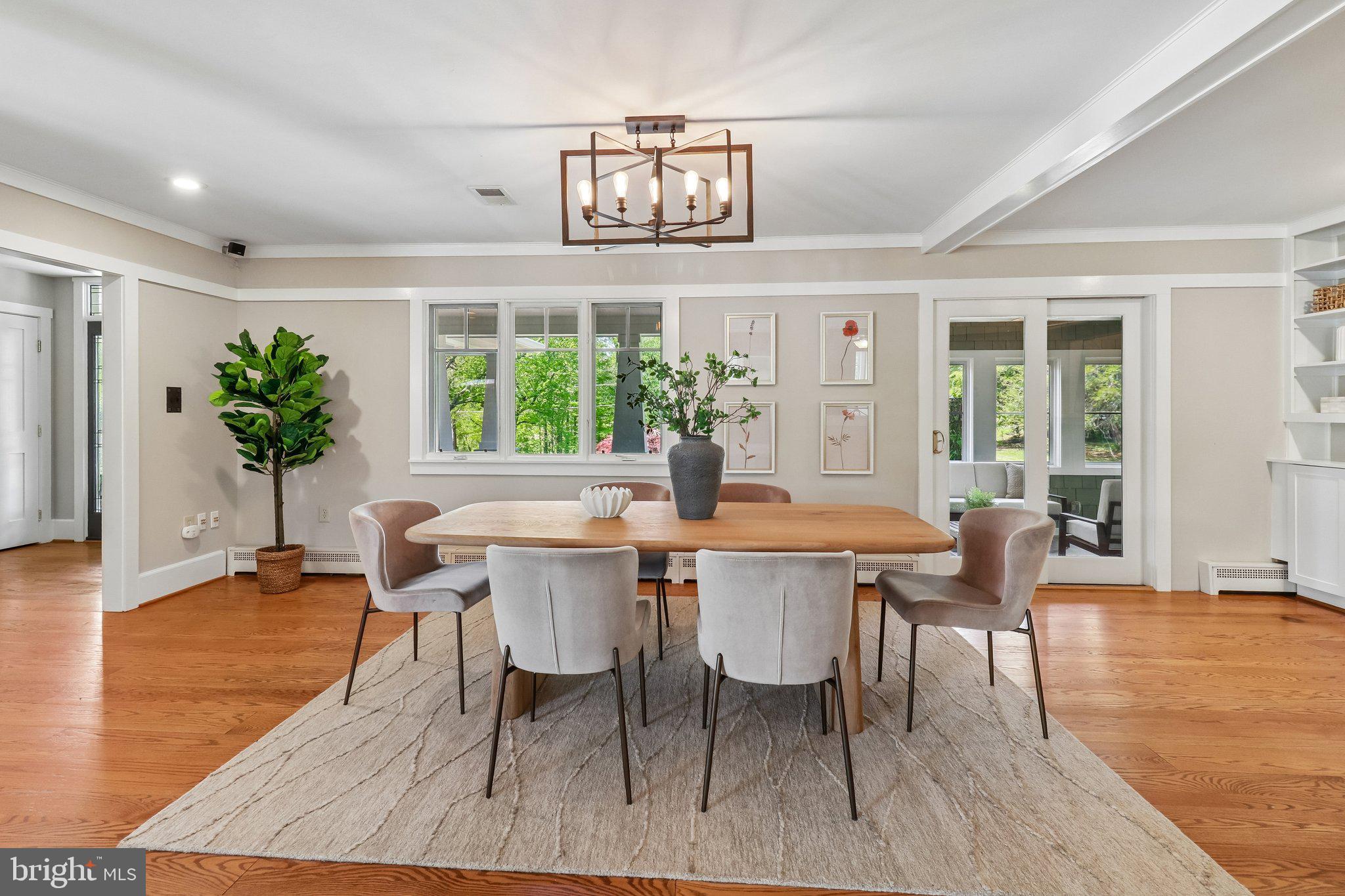 SOUTHERN KNOLL FARMS - Residential