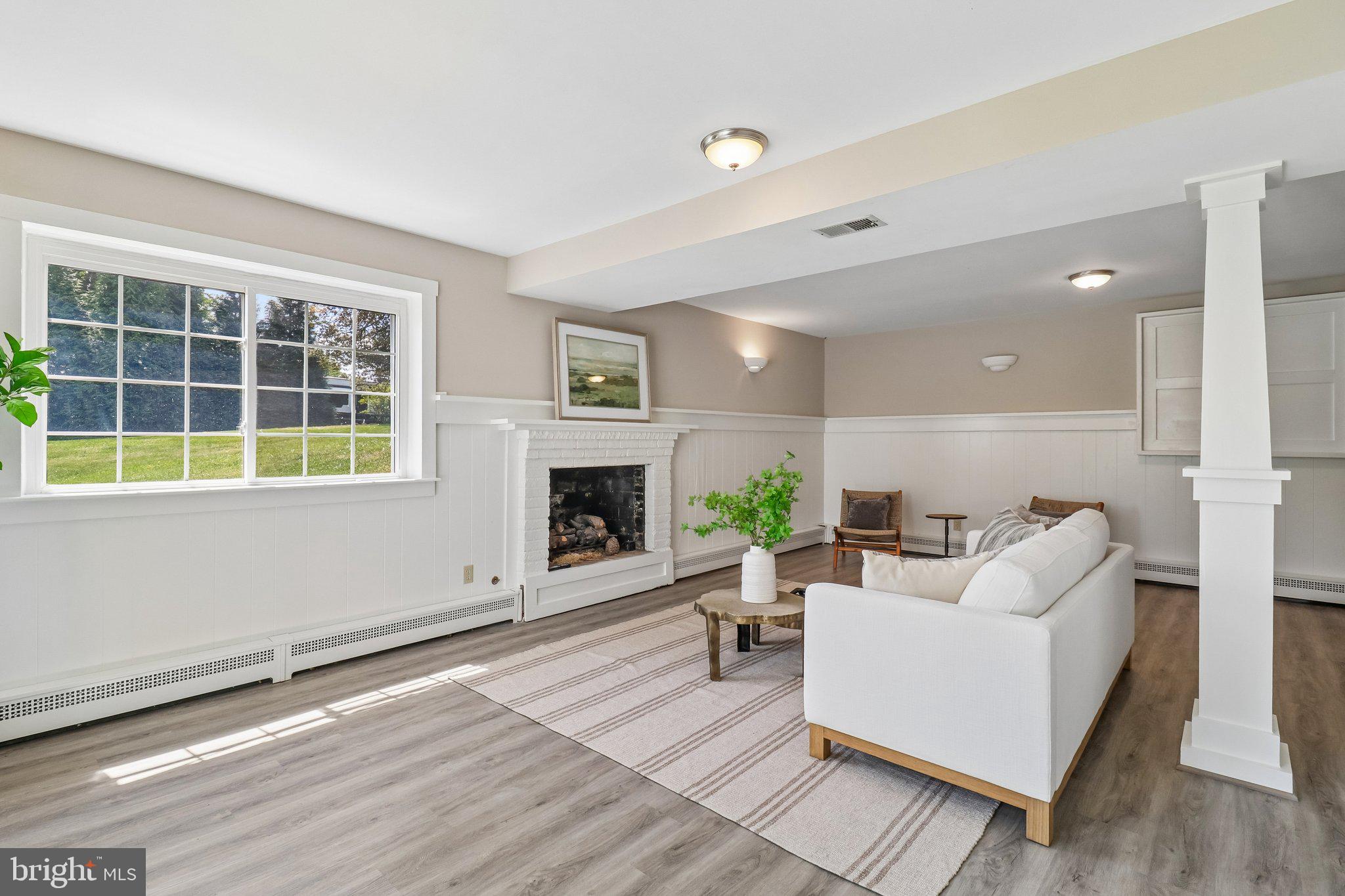 SOUTHERN KNOLL FARMS - Residential