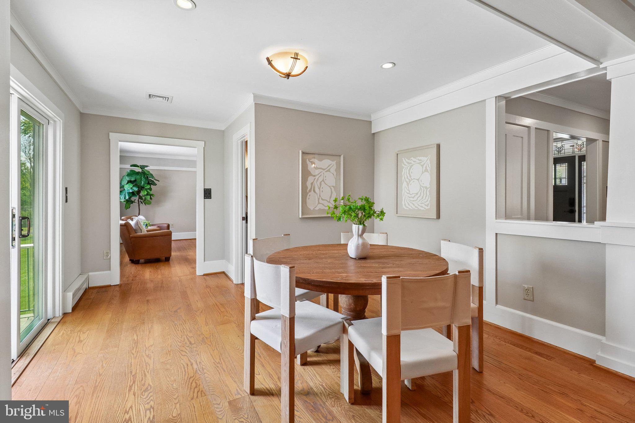 SOUTHERN KNOLL FARMS - Residential