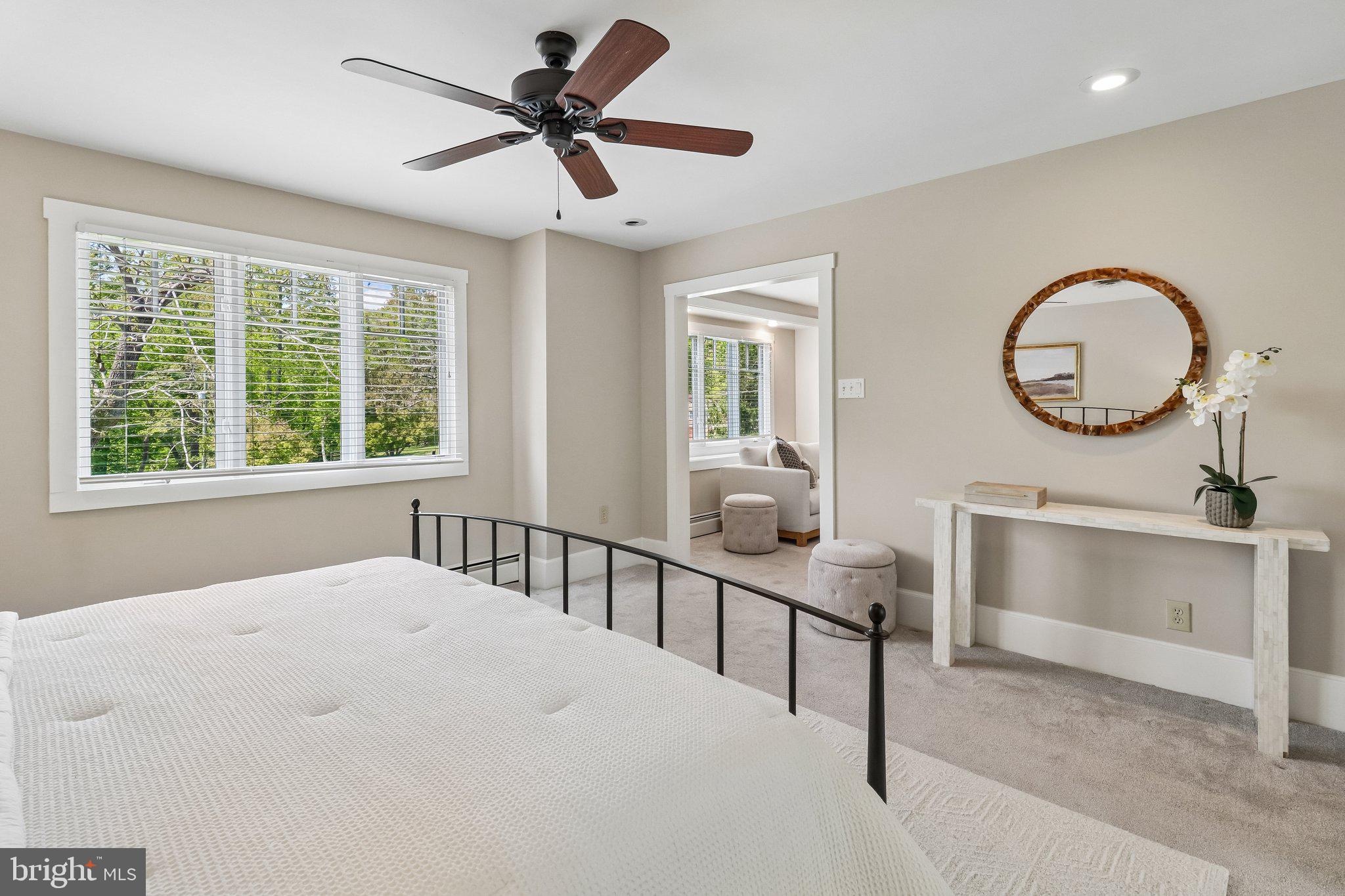 SOUTHERN KNOLL FARMS - Residential
