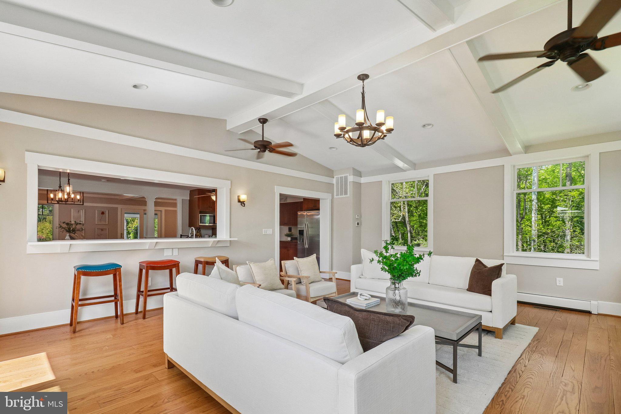 SOUTHERN KNOLL FARMS - Residential