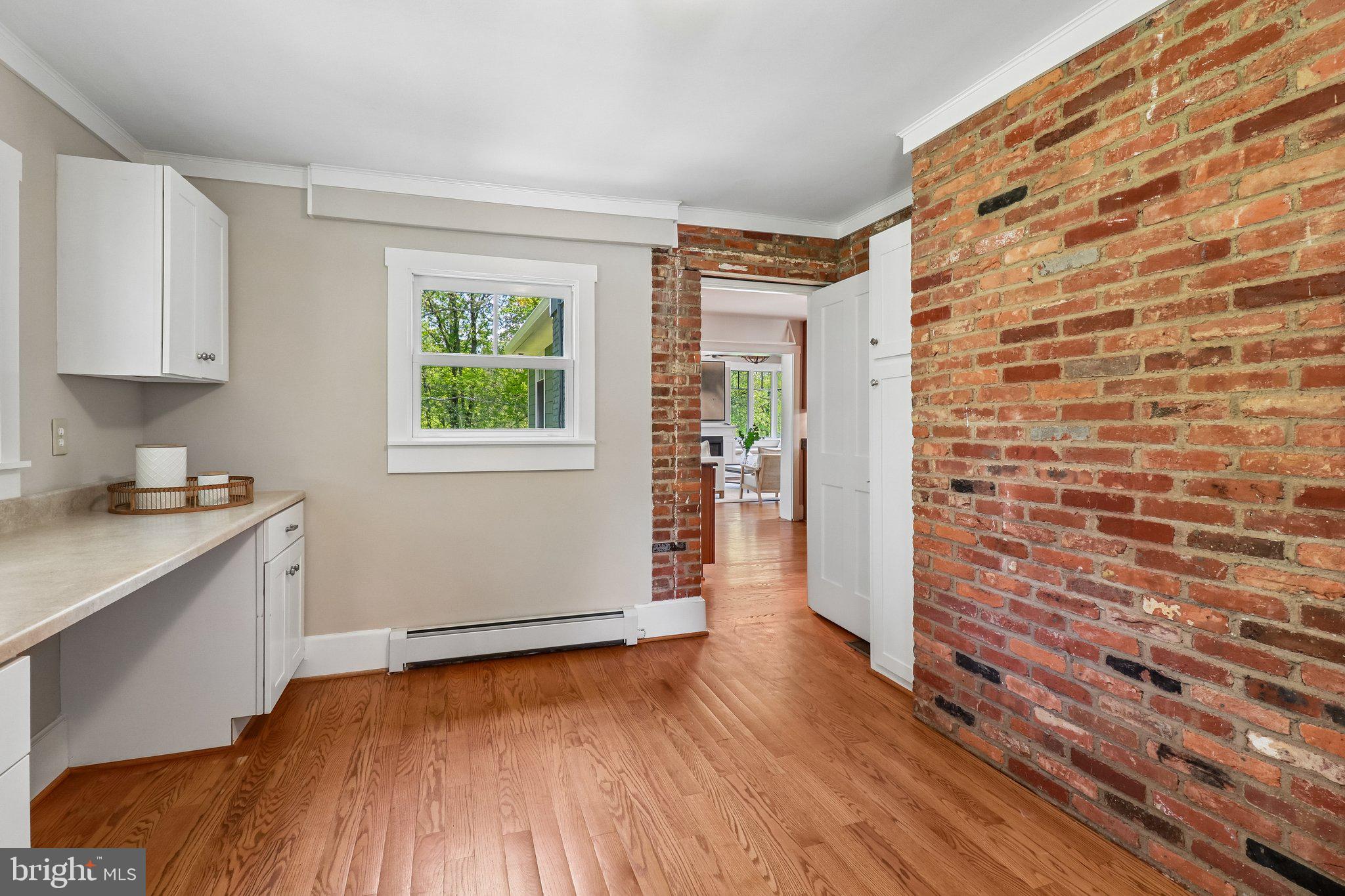 SOUTHERN KNOLL FARMS - Residential