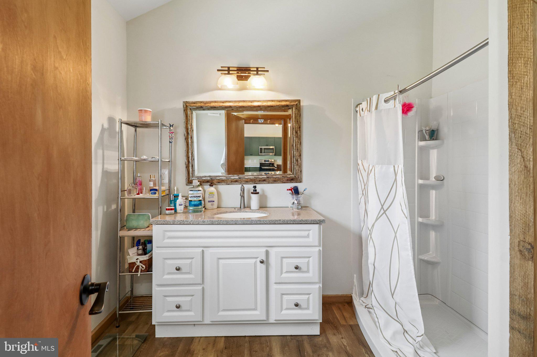 SOUTHERN KNOLL FARMS - Residential