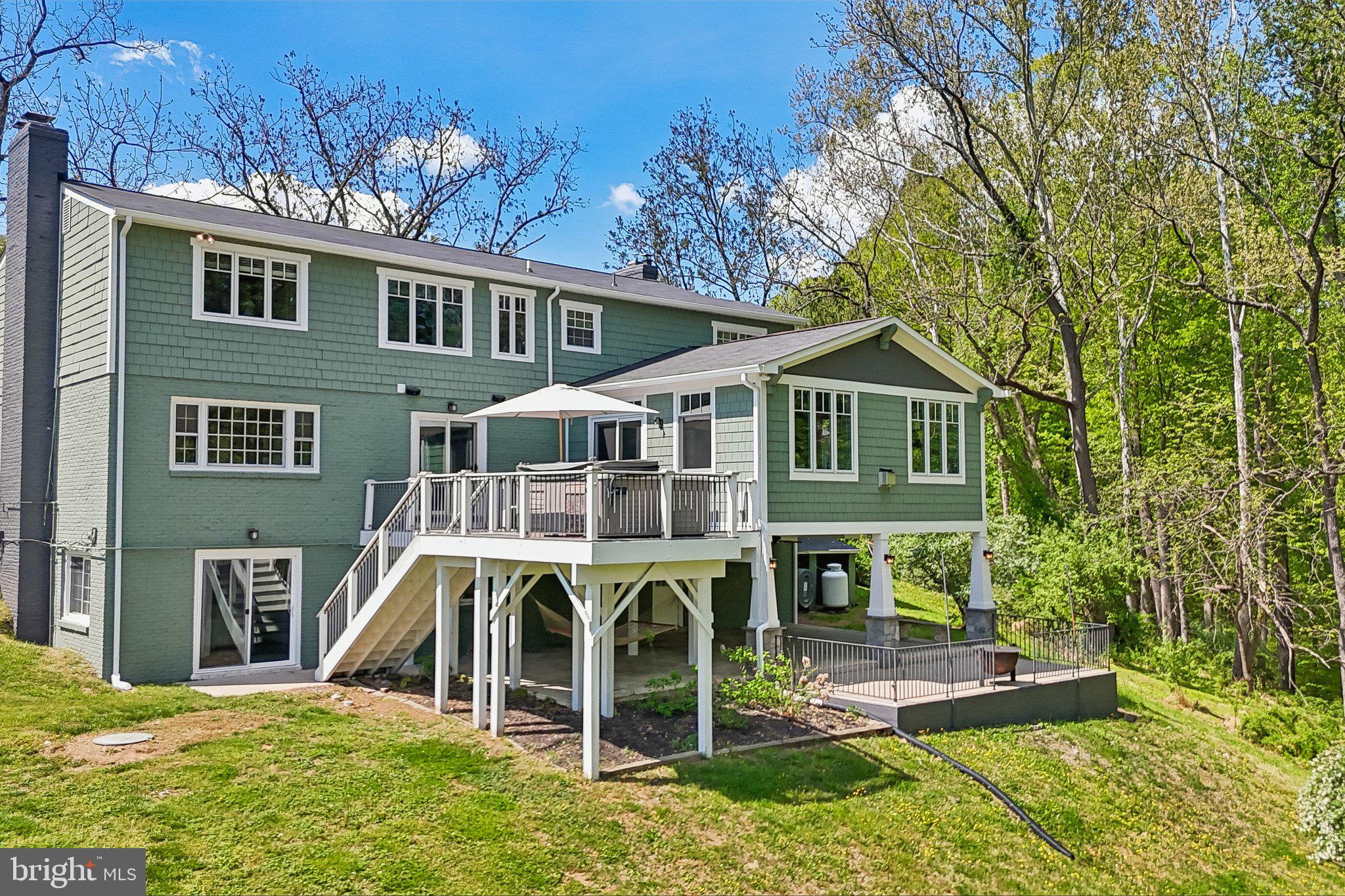 SOUTHERN KNOLL FARMS - Residential